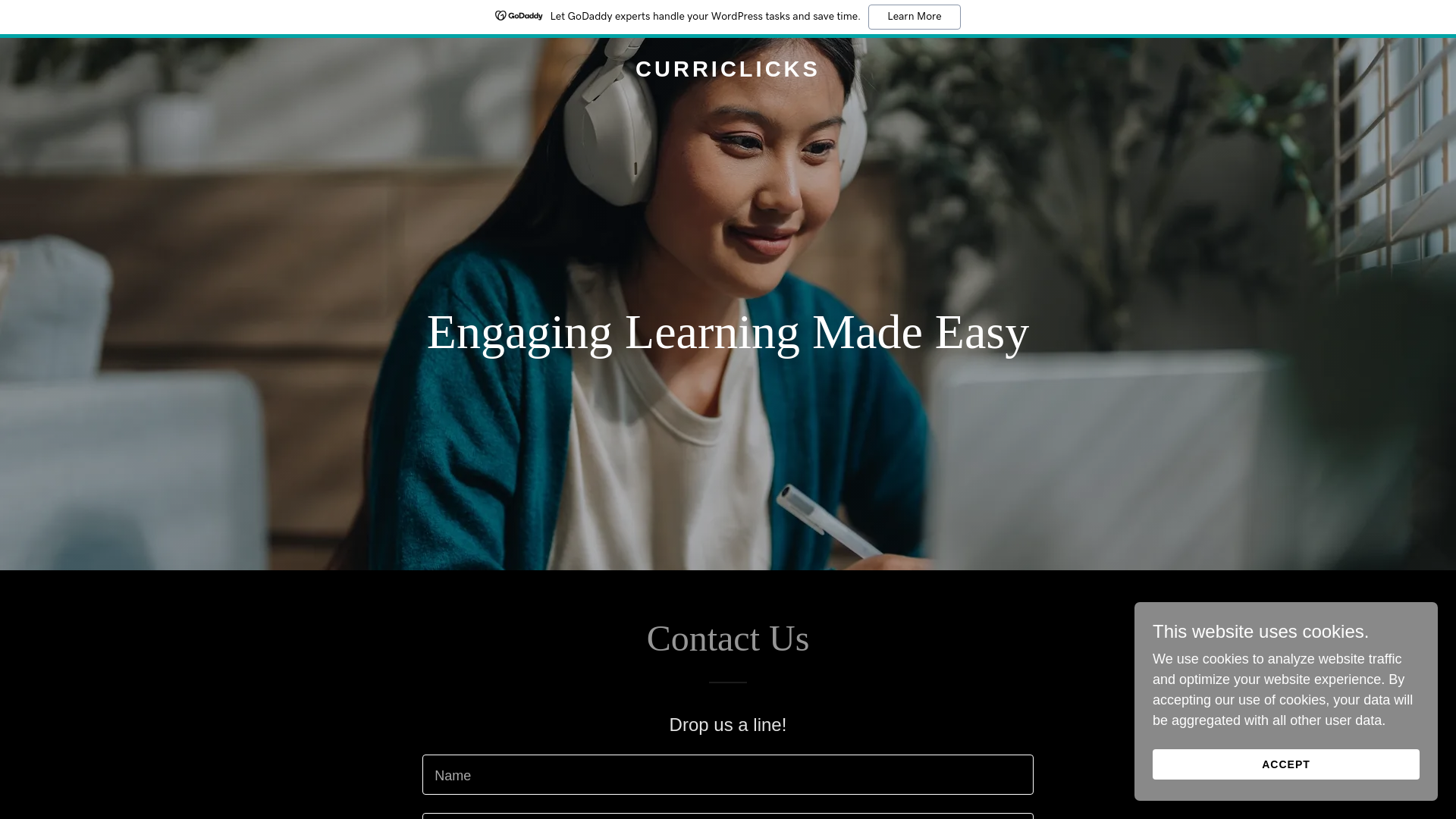 website screenshot of https://curriclicks.com/