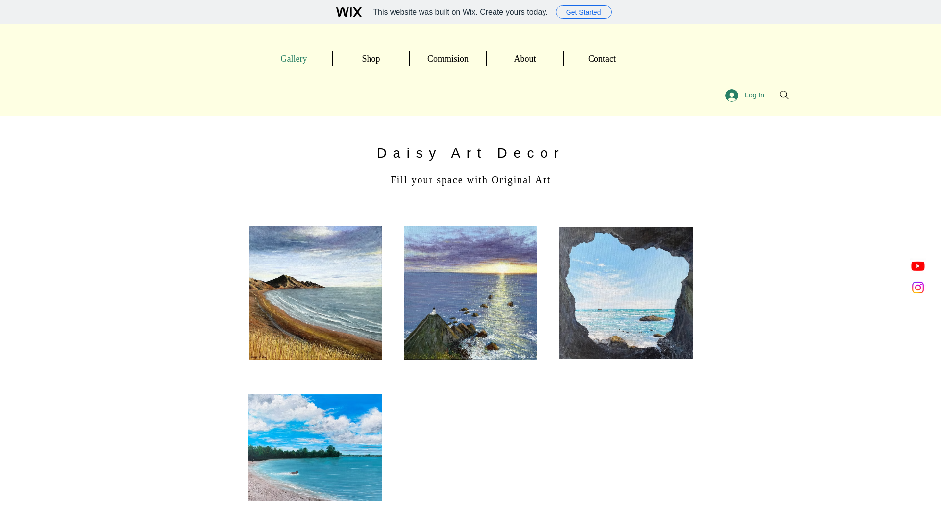 website screenshot of https://daisyliuart.com/