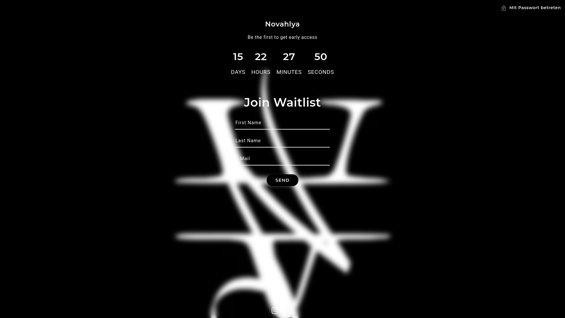 website screenshot of https://novahlya.com/