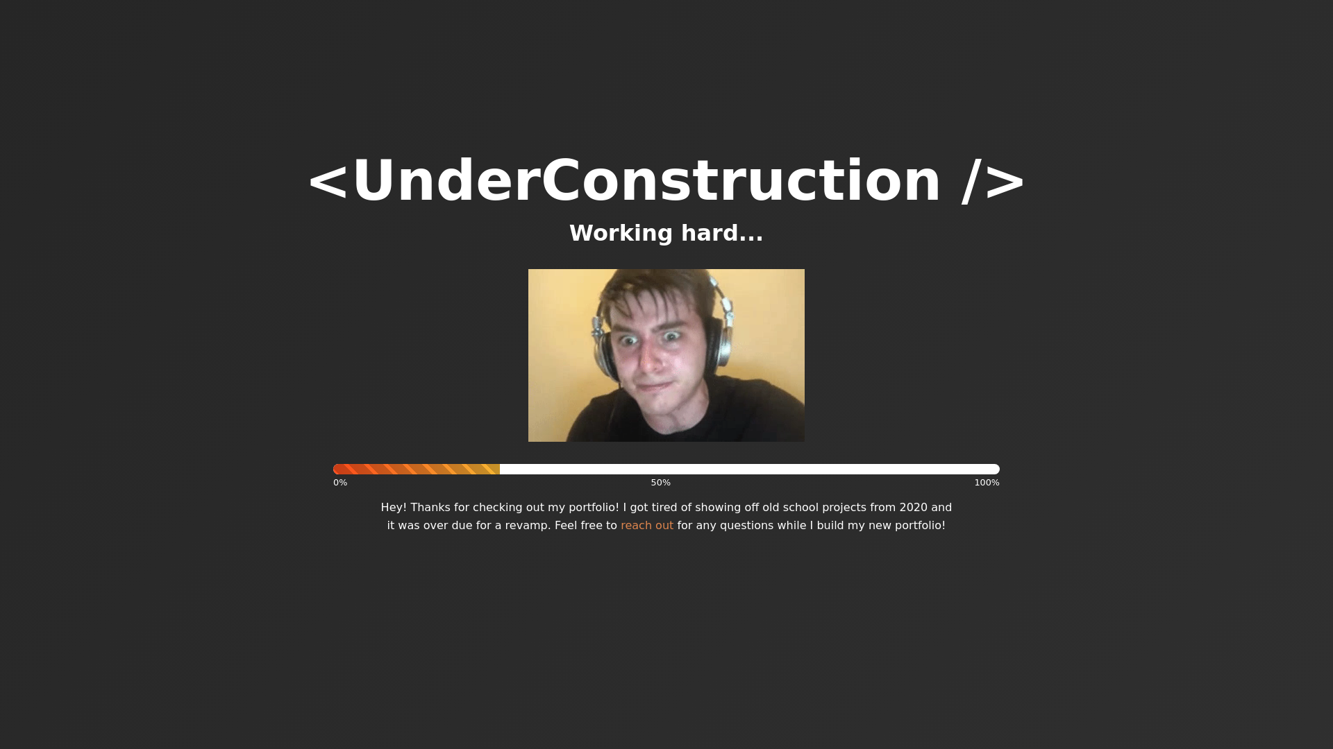 website screenshot of https://2025-portfolio-placeholder.pages.dev/