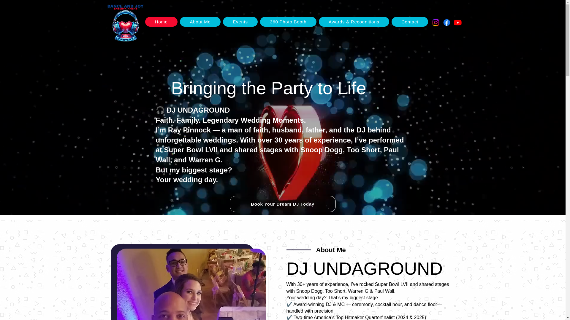 website screenshot of https://danceandjoybooths.com/