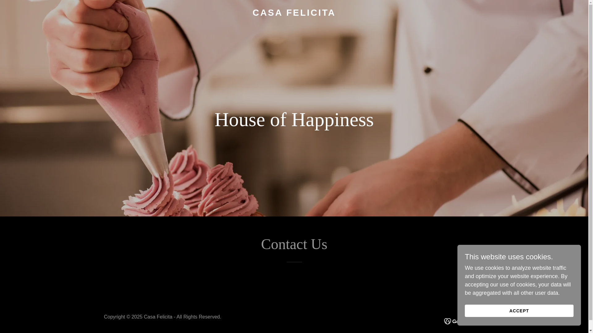 website screenshot of https://casafelicita.in/