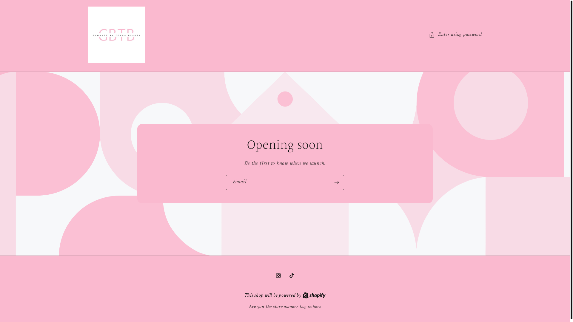 website screenshot of https://glossedbytoshabeauty.com/
