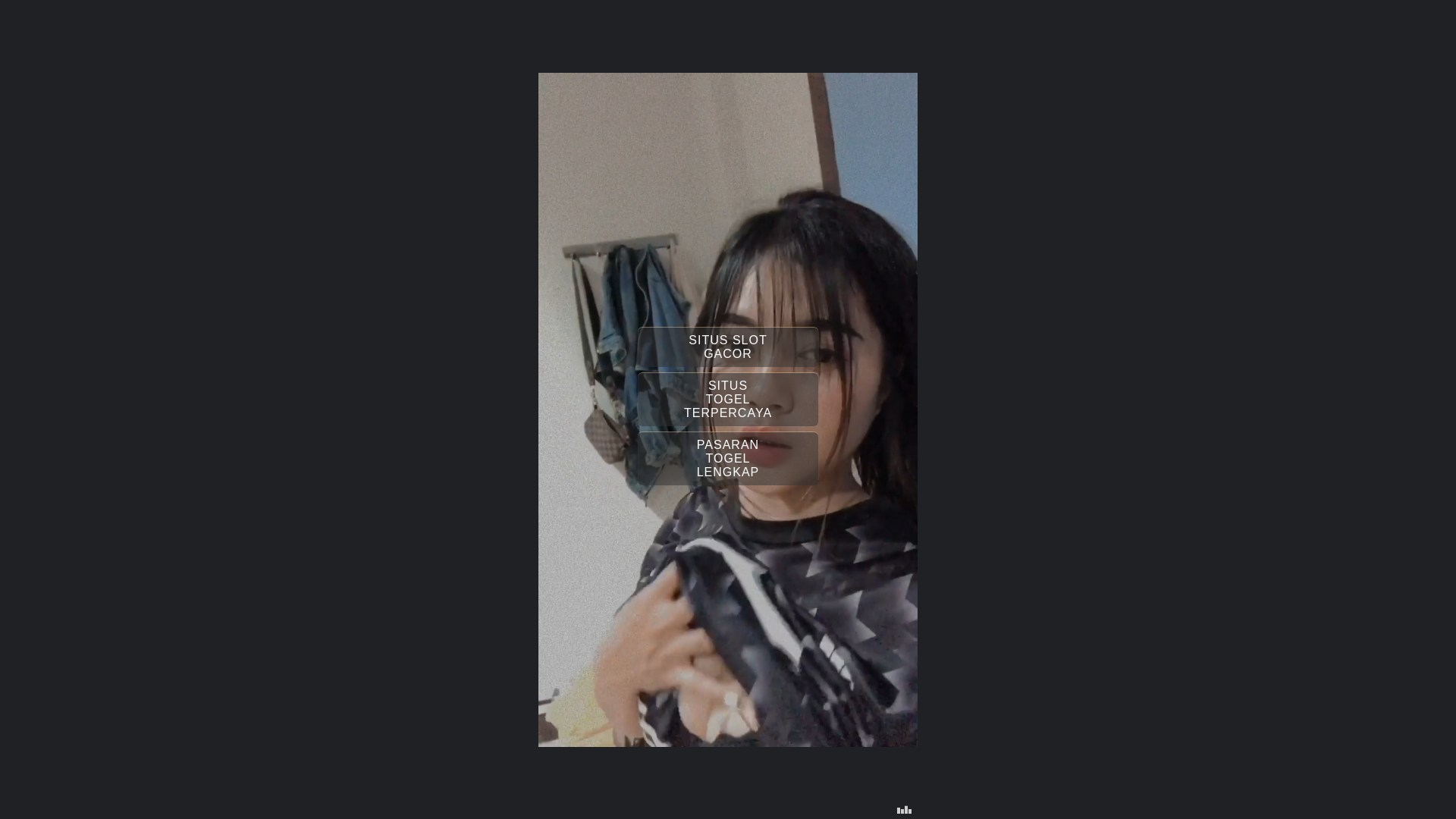 website screenshot of https://portal-mamaarifsukorejo.pages.dev/