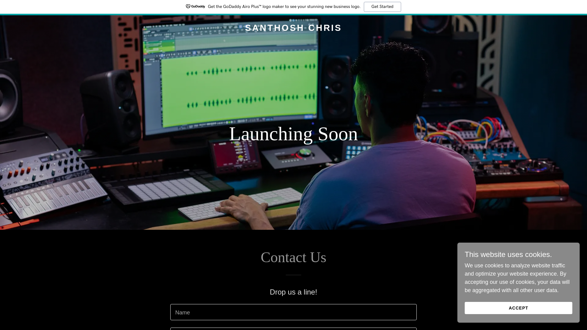 website screenshot of https://santhoshchris.com/