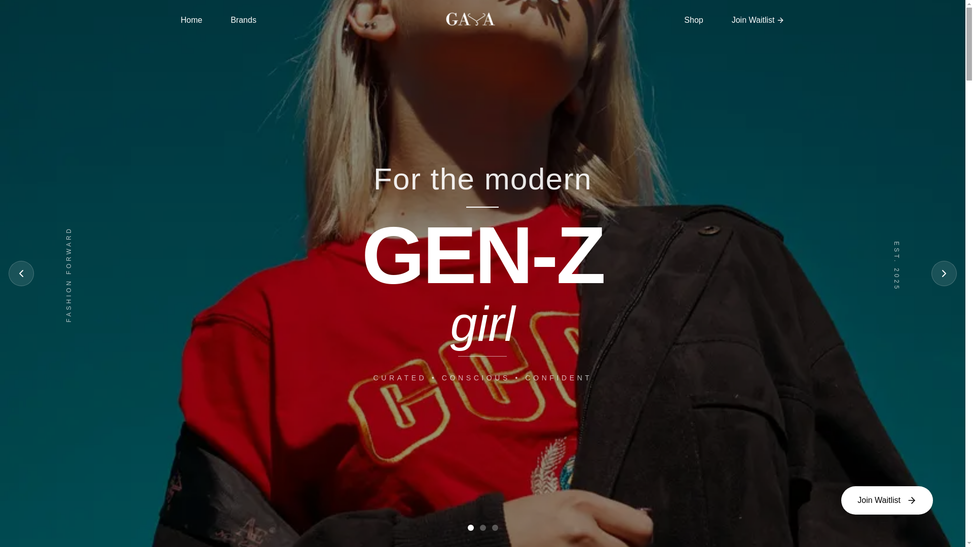 website screenshot of https://gaya.fashion/