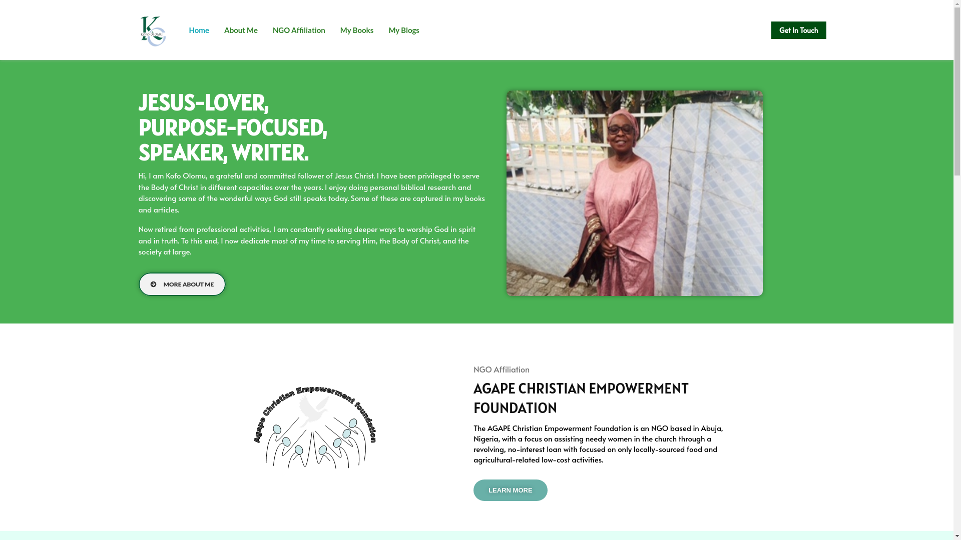 website screenshot of https://voicenews.com.ng/