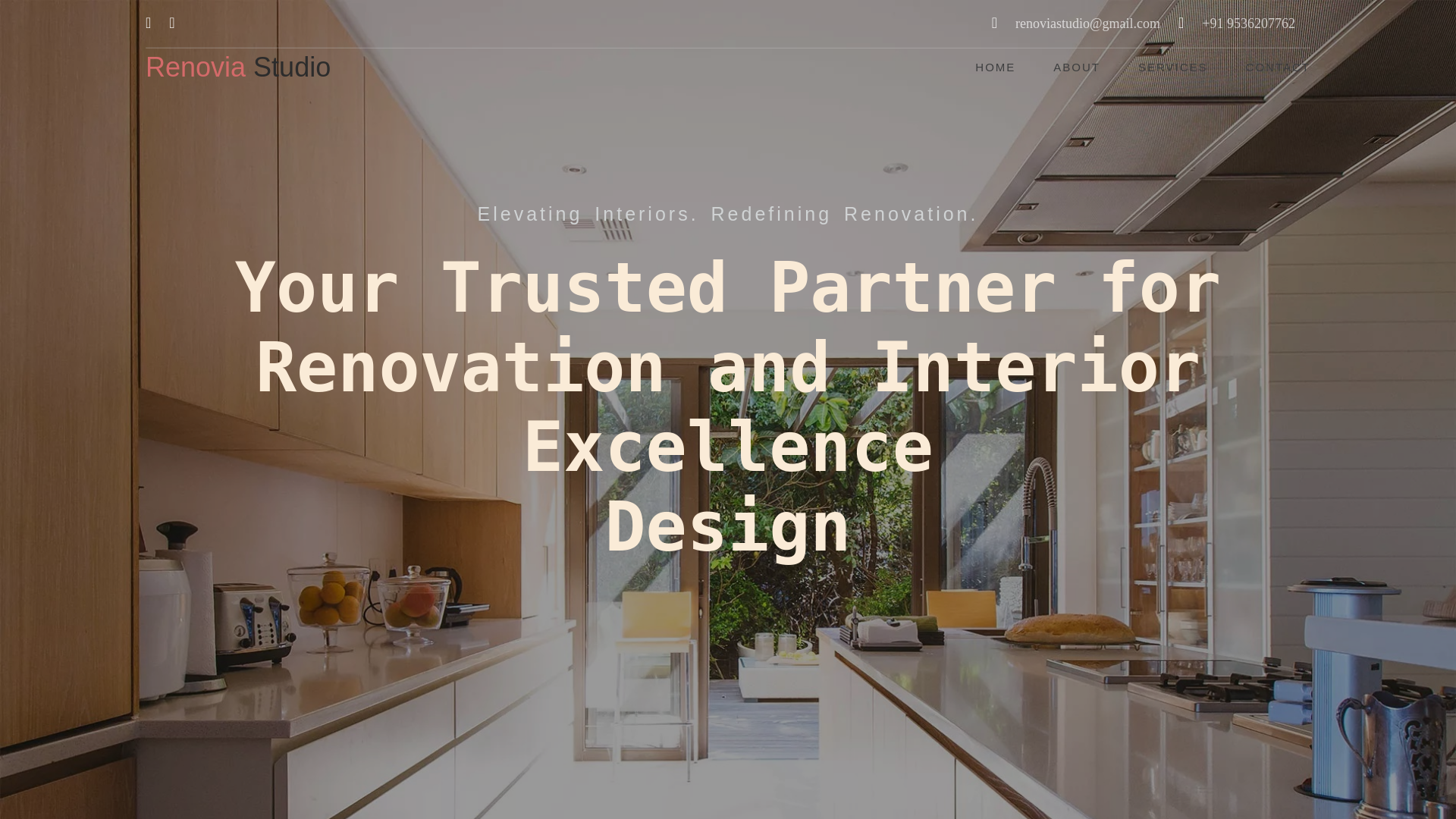 website screenshot of https://renoviastudio.com/