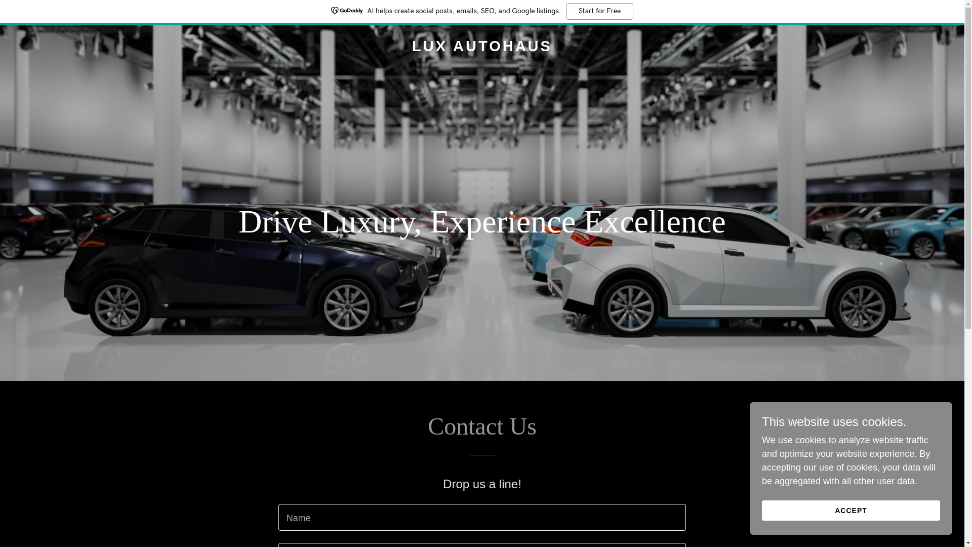 website screenshot of https://luxautohaus.ca/
