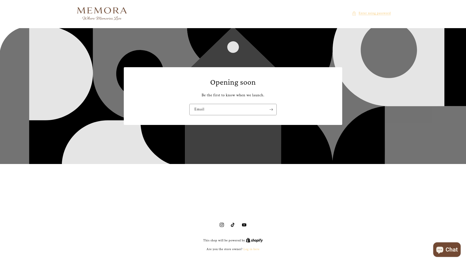 website screenshot of https://memoratimeless.com