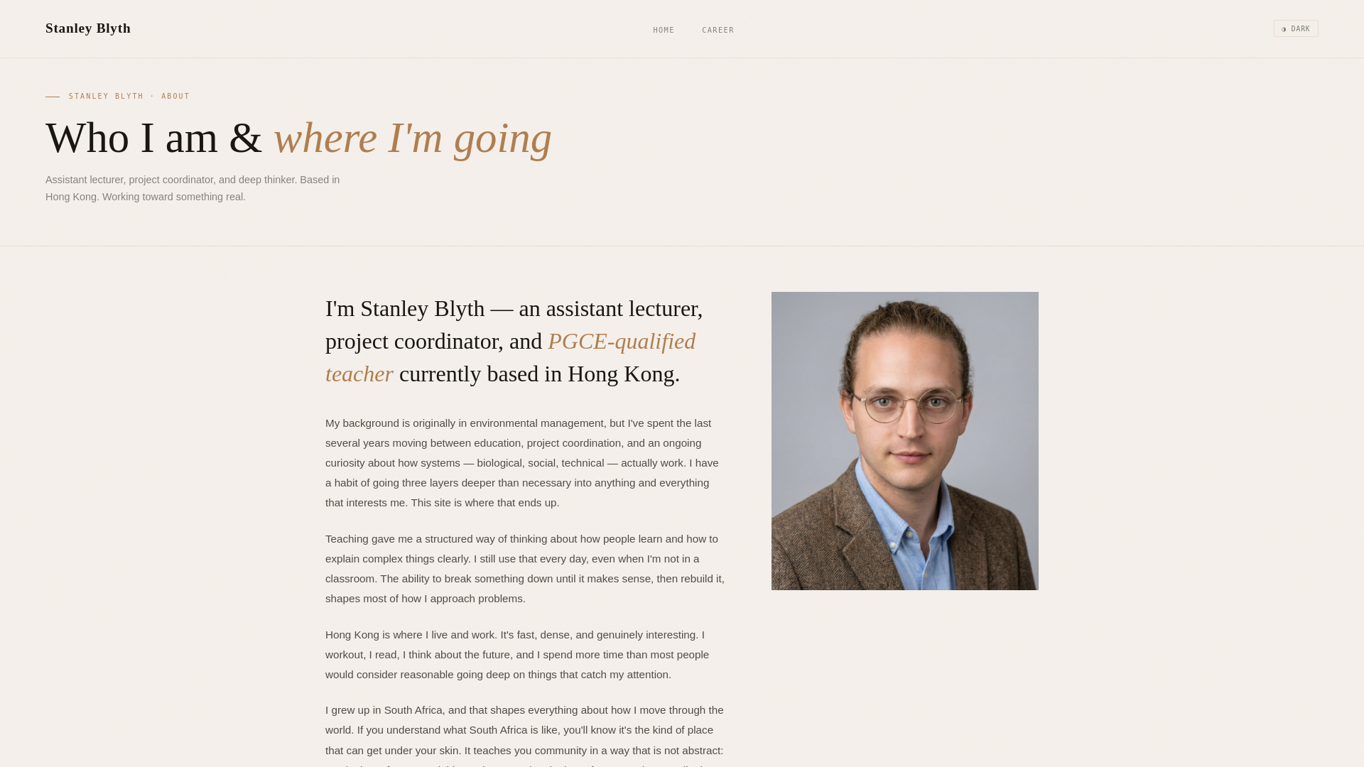 website screenshot of https://stanleyblyth.com/