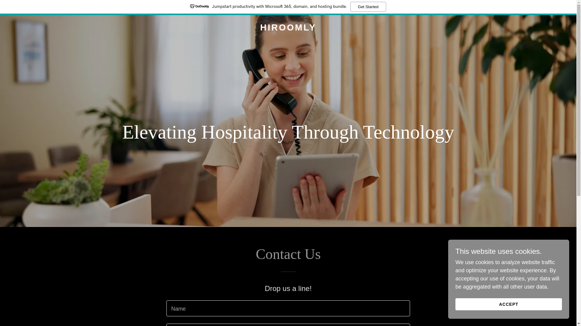 website screenshot of https://hiroomly.com/