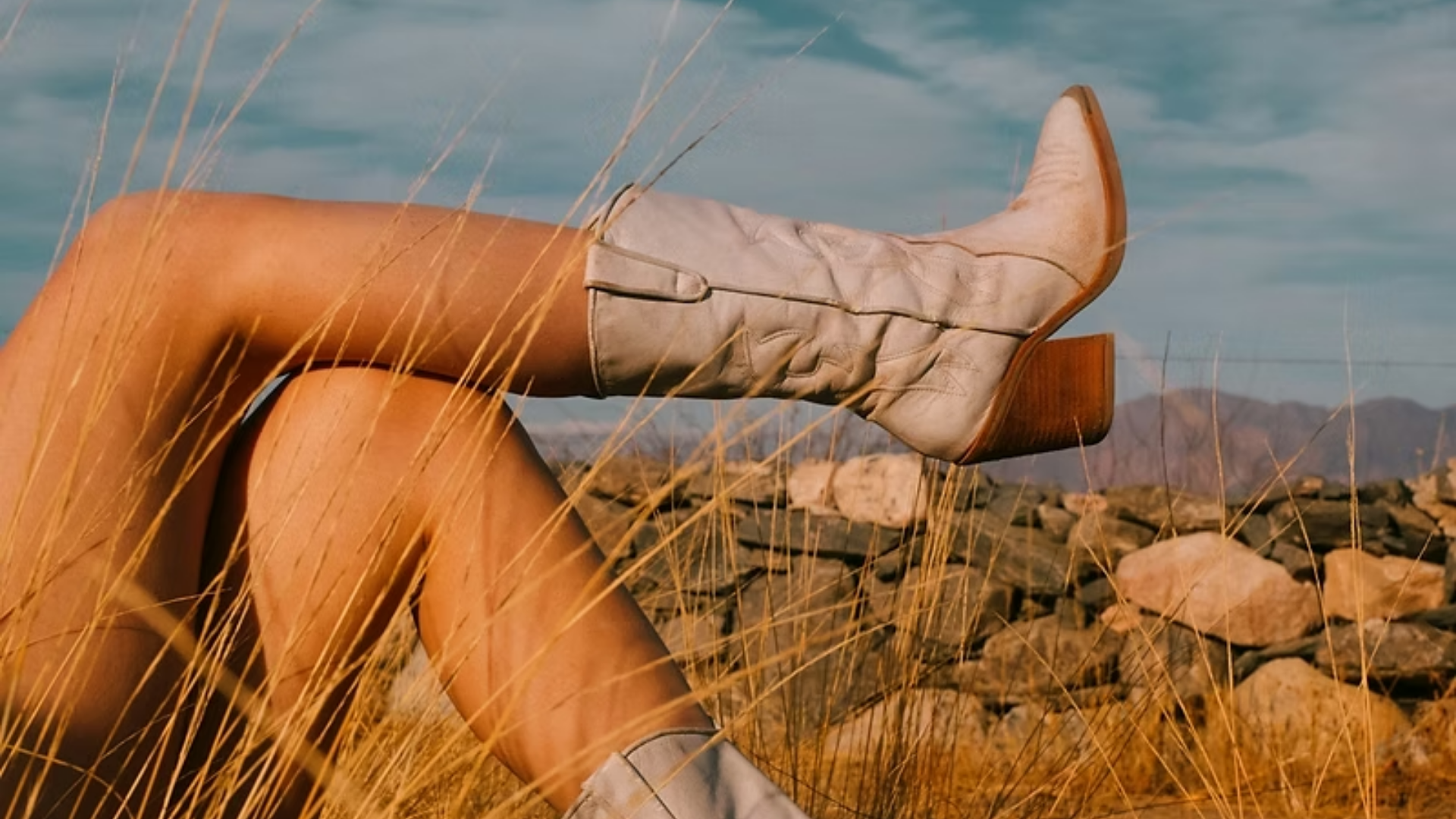 website screenshot of https://cultsocialstudio.com/