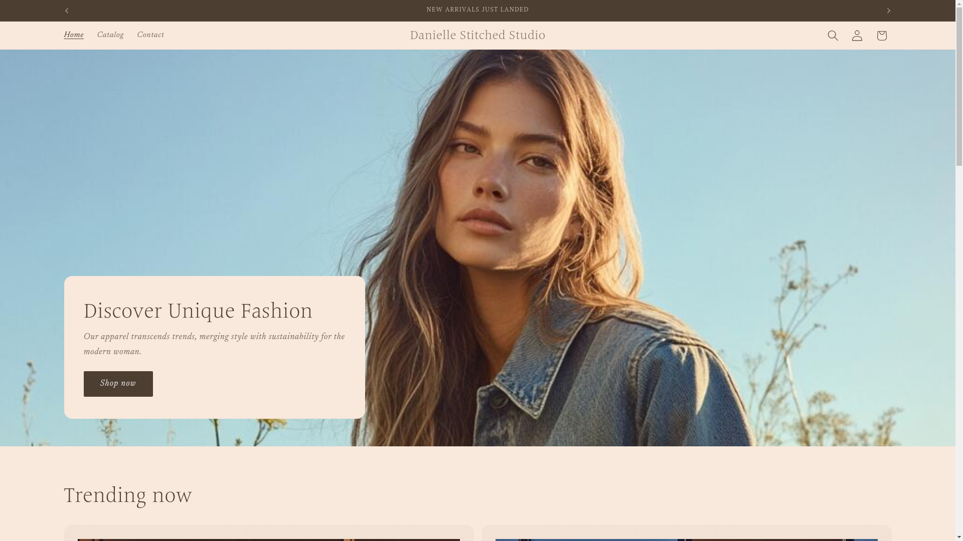 website screenshot of https://daniellestitchedstudio.com/