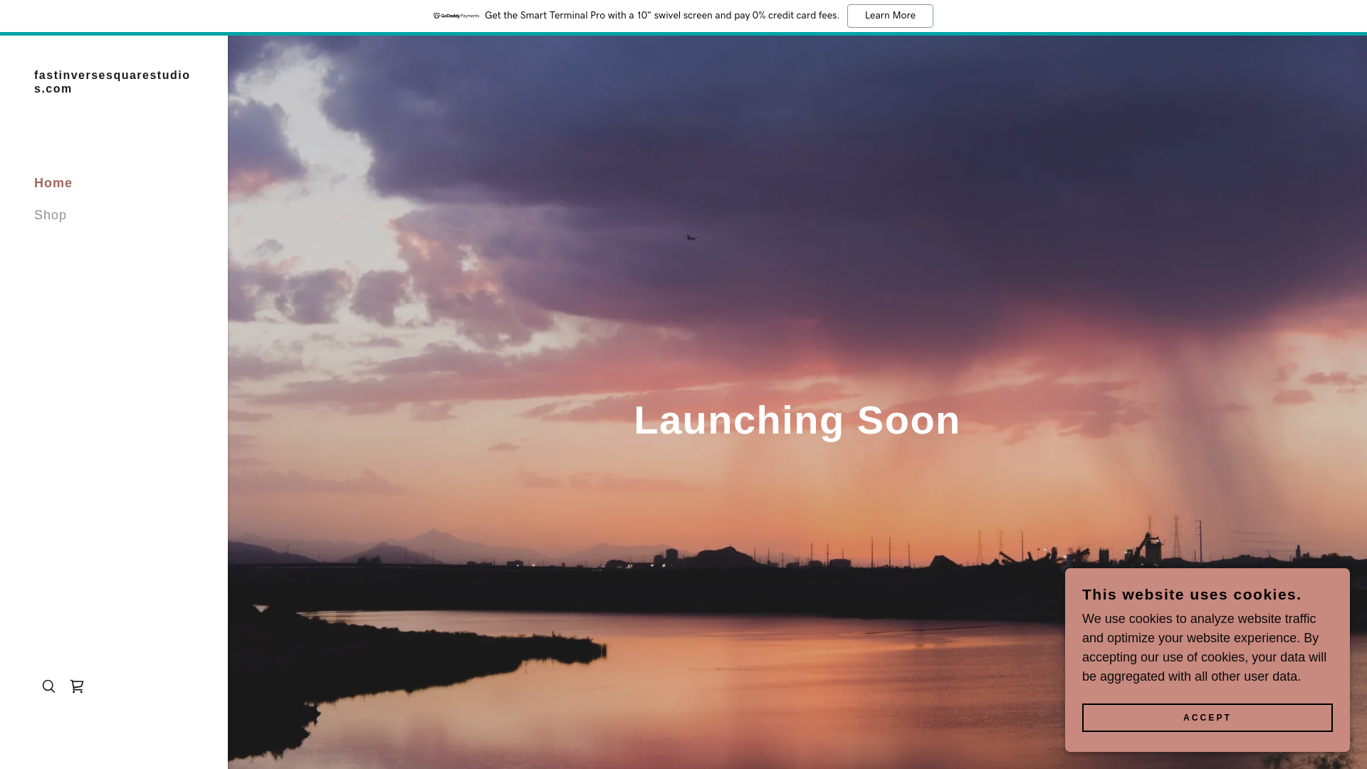 website screenshot of https://fastinversesquarestudios.com/