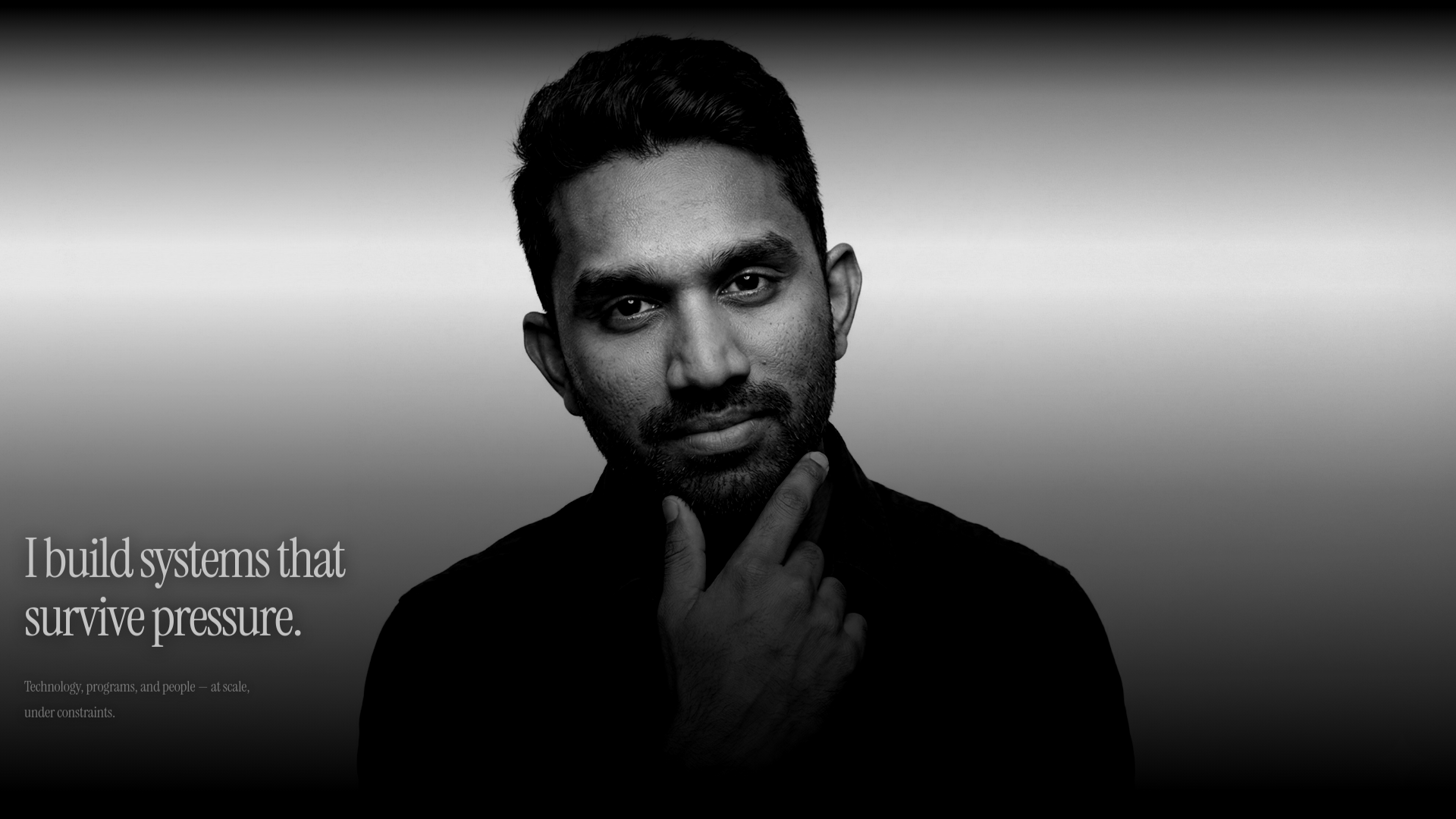 website screenshot of https://sunithkumar.pages.dev/