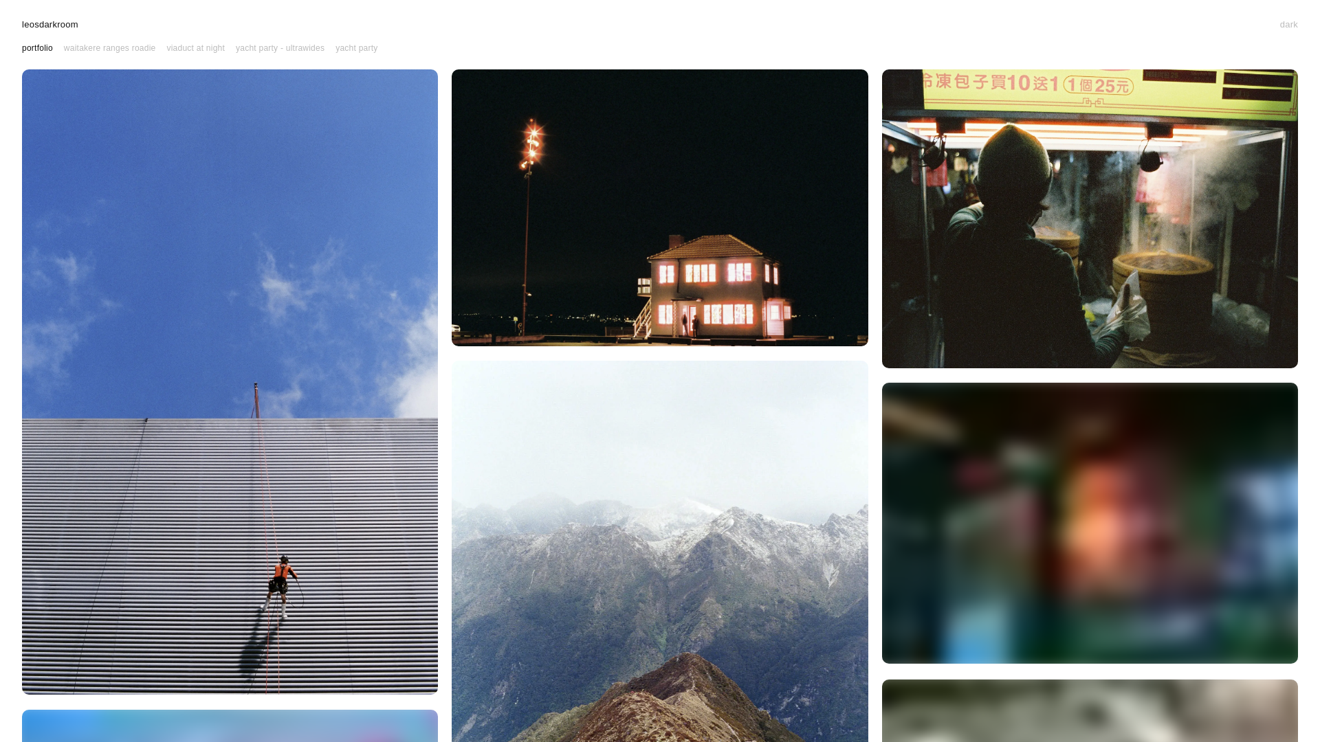 website screenshot of https://leosdarkroom.pages.dev/