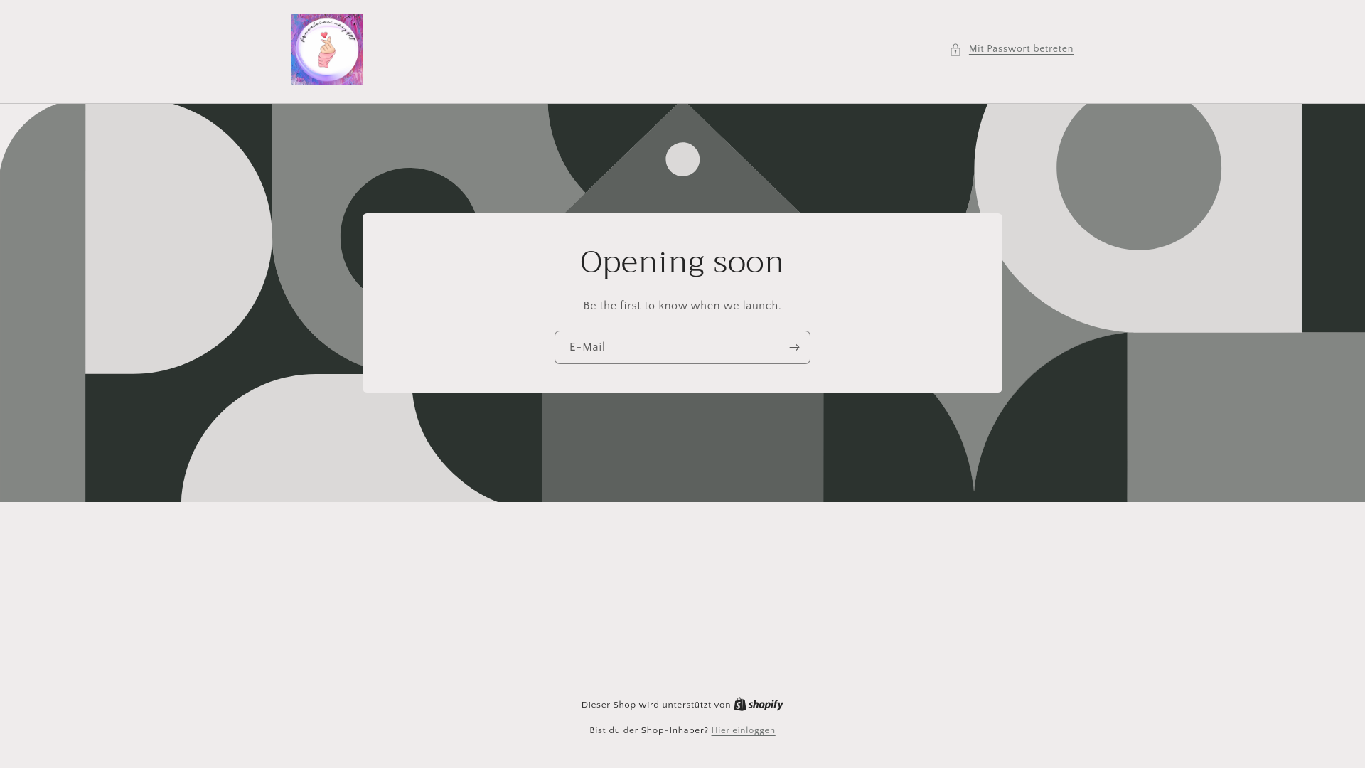 website screenshot of https://vanpfay.com/