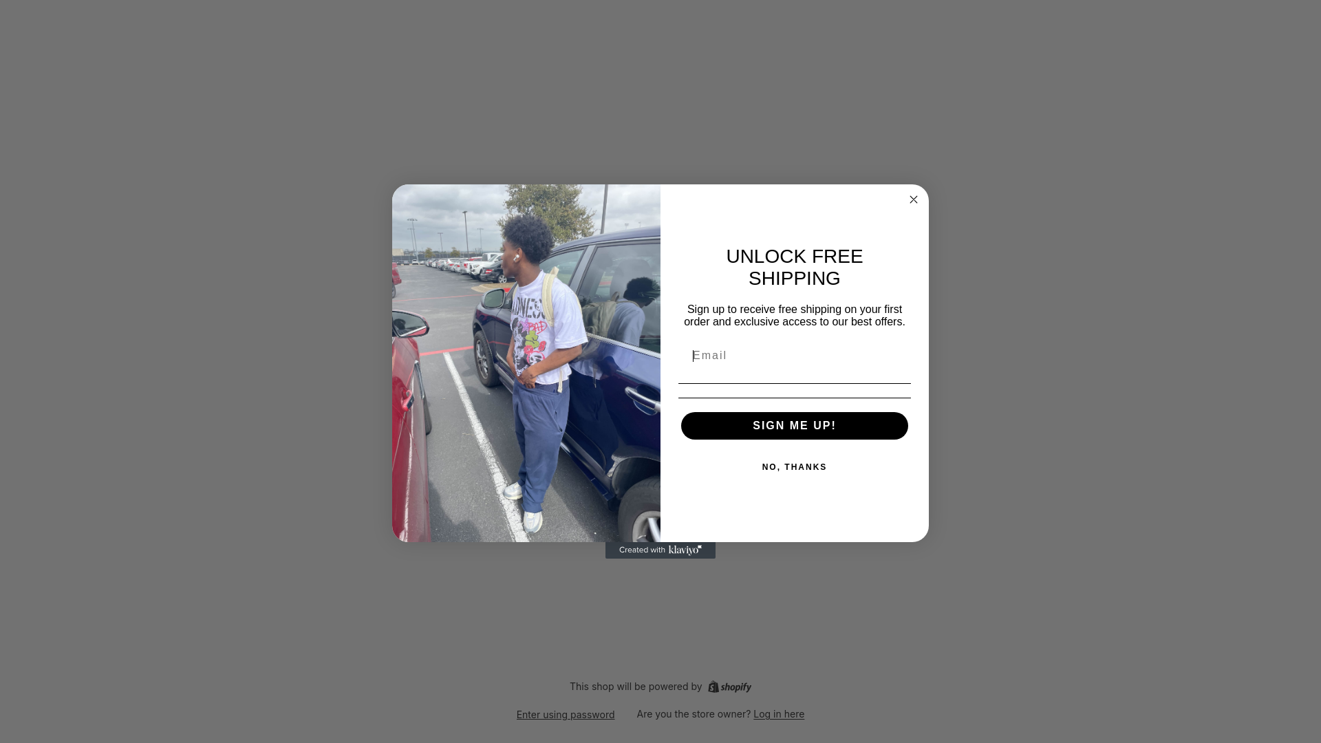 website screenshot of https://madnessxfashion.store/