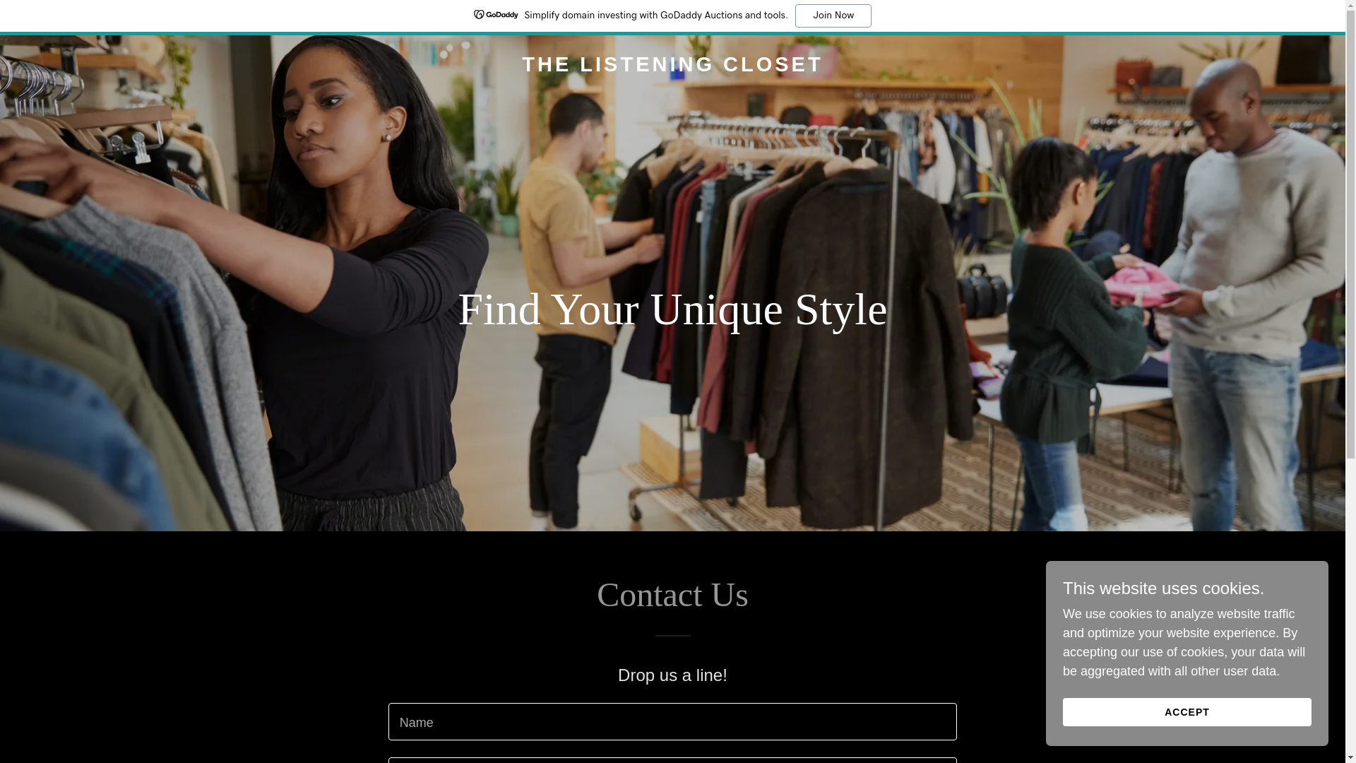 website screenshot of https://thelisteningcloset.com/