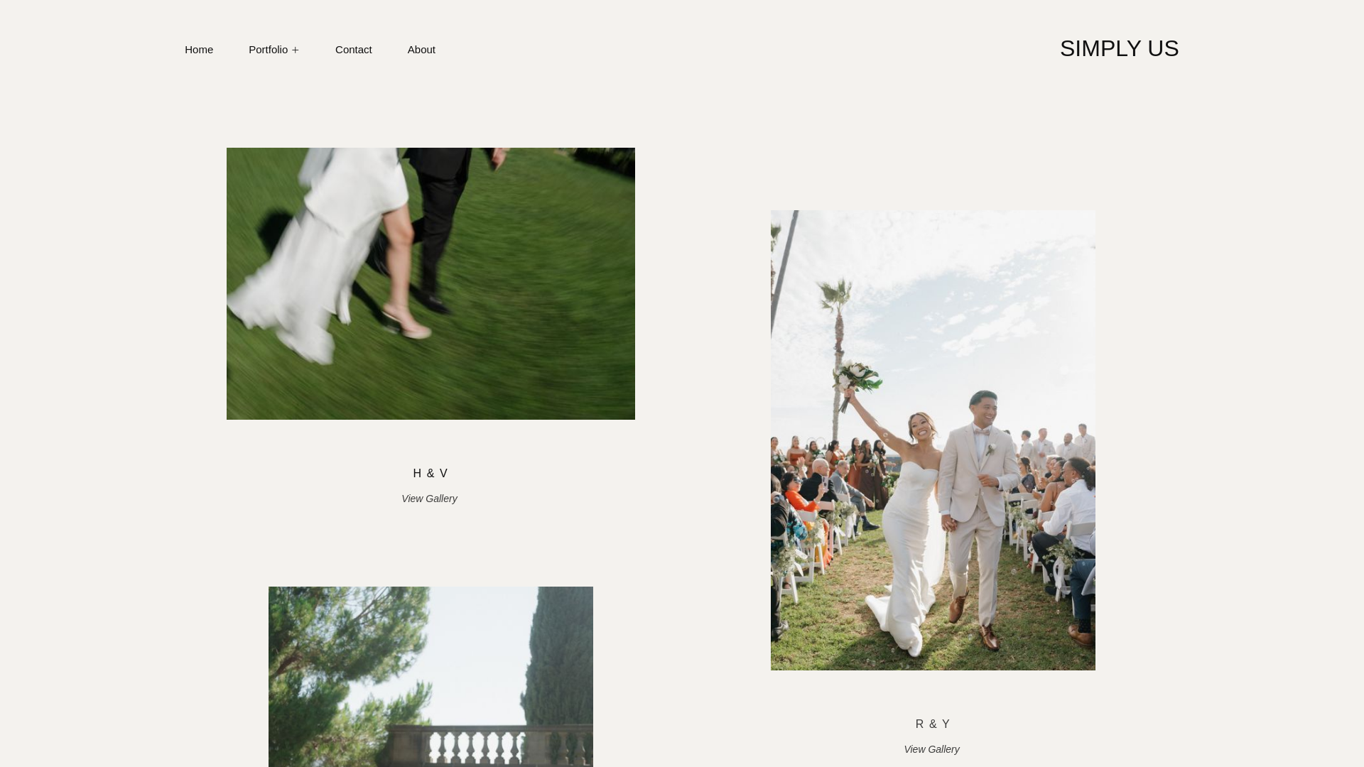 website screenshot of https://thesimplyus.com/