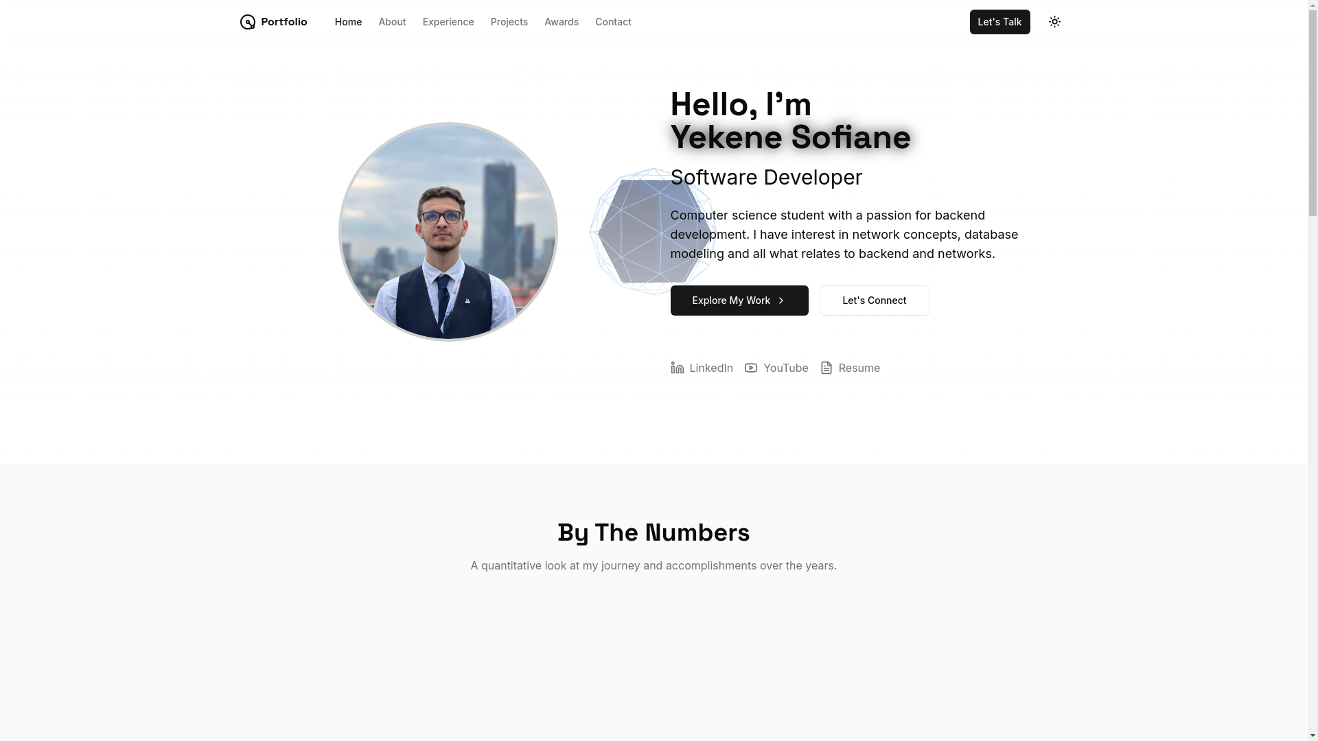 website screenshot of https://yekene-sofiane.me/
