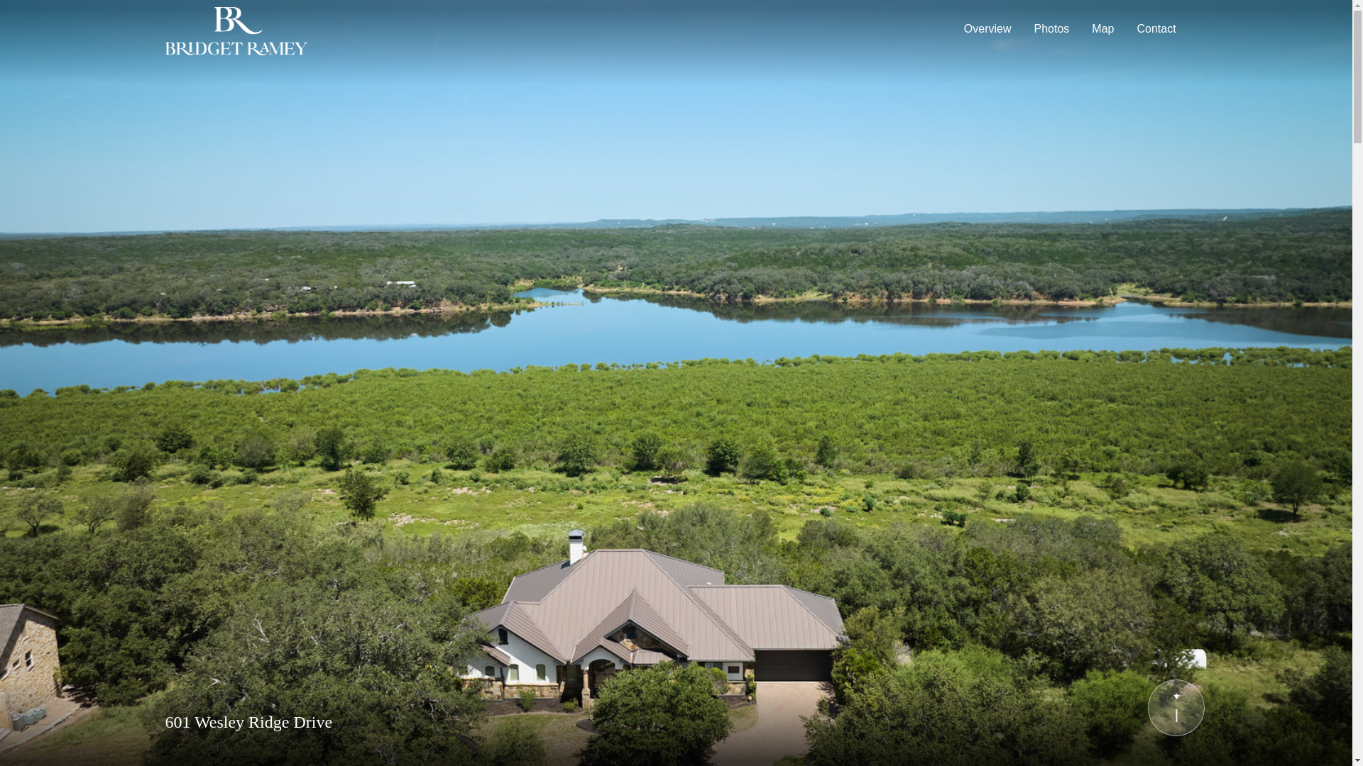 website screenshot of https://lakeescapespicewood.com/