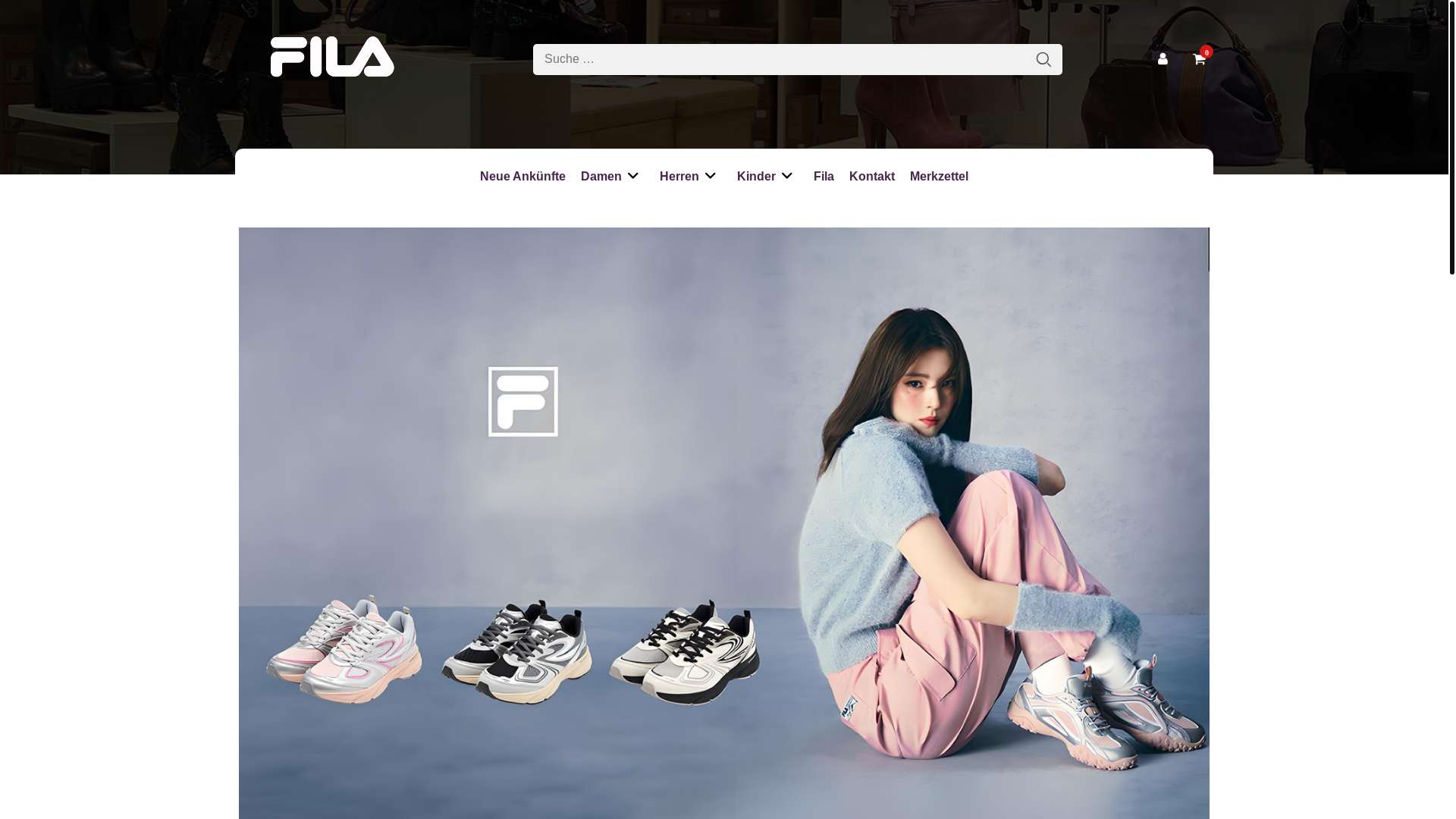 website screenshot of https://stanleysmollett.shop/