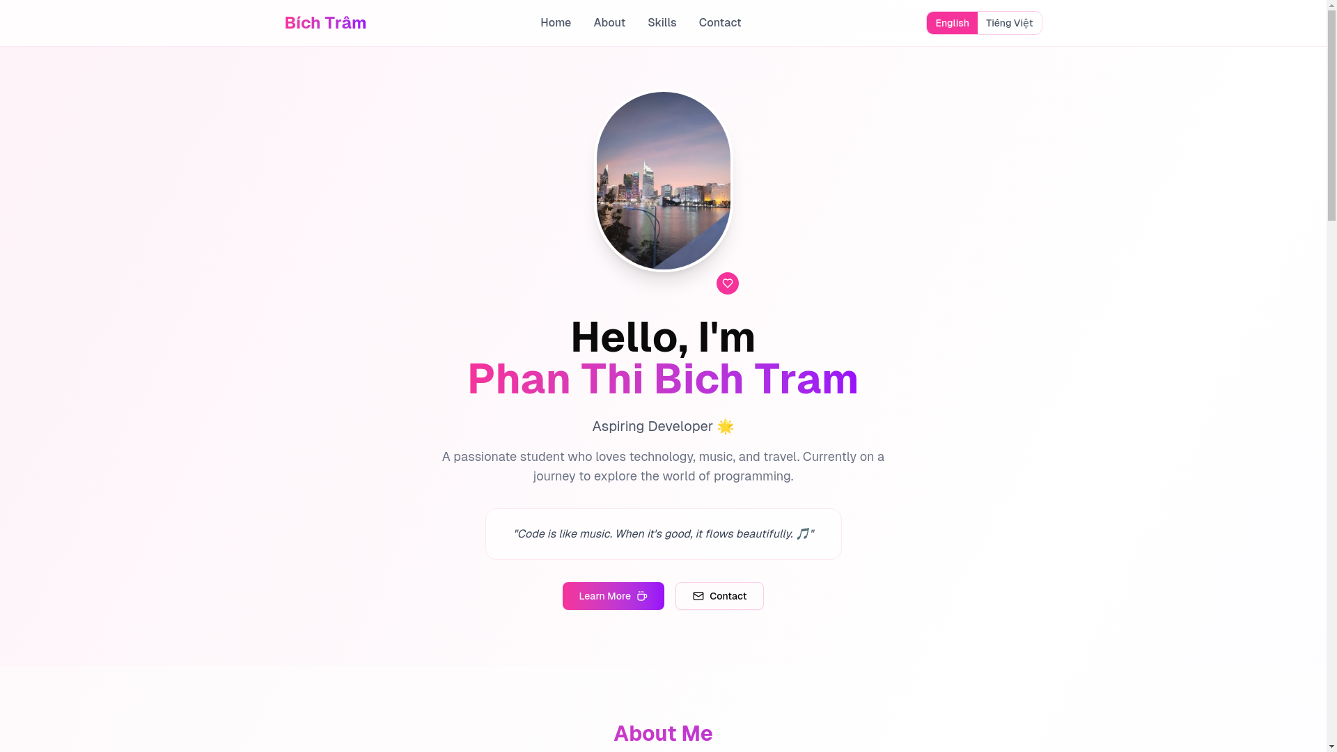 website screenshot of https://bichtram.me/