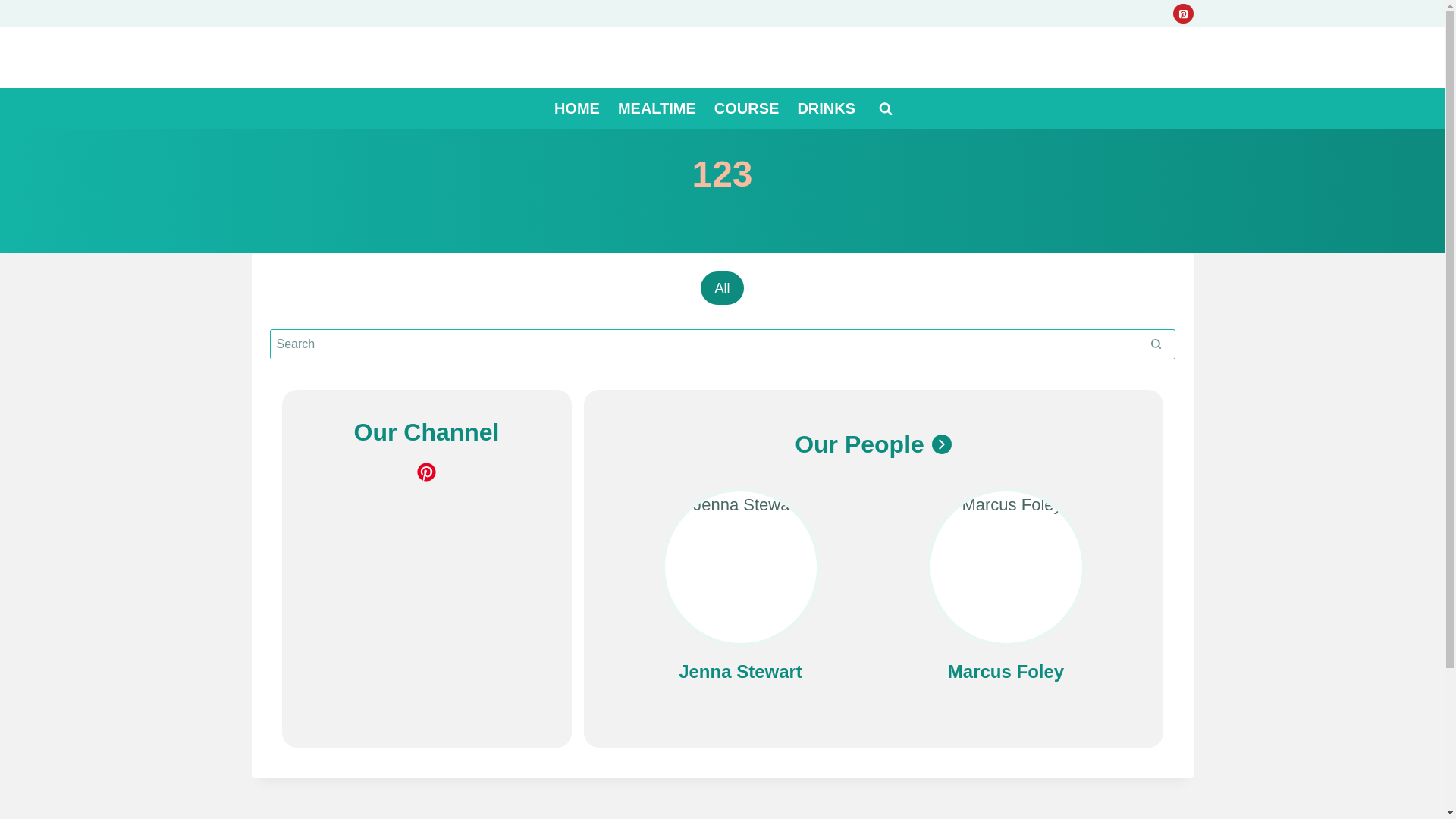 website screenshot of https://foodieandmore.com/