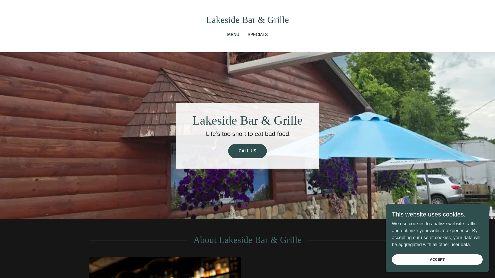 website screenshot of https://lakesidebargrille.com/