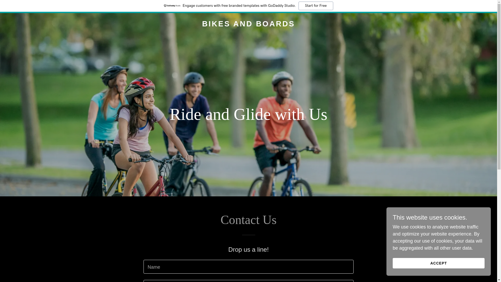 website screenshot of https://bikesandboards.rent/