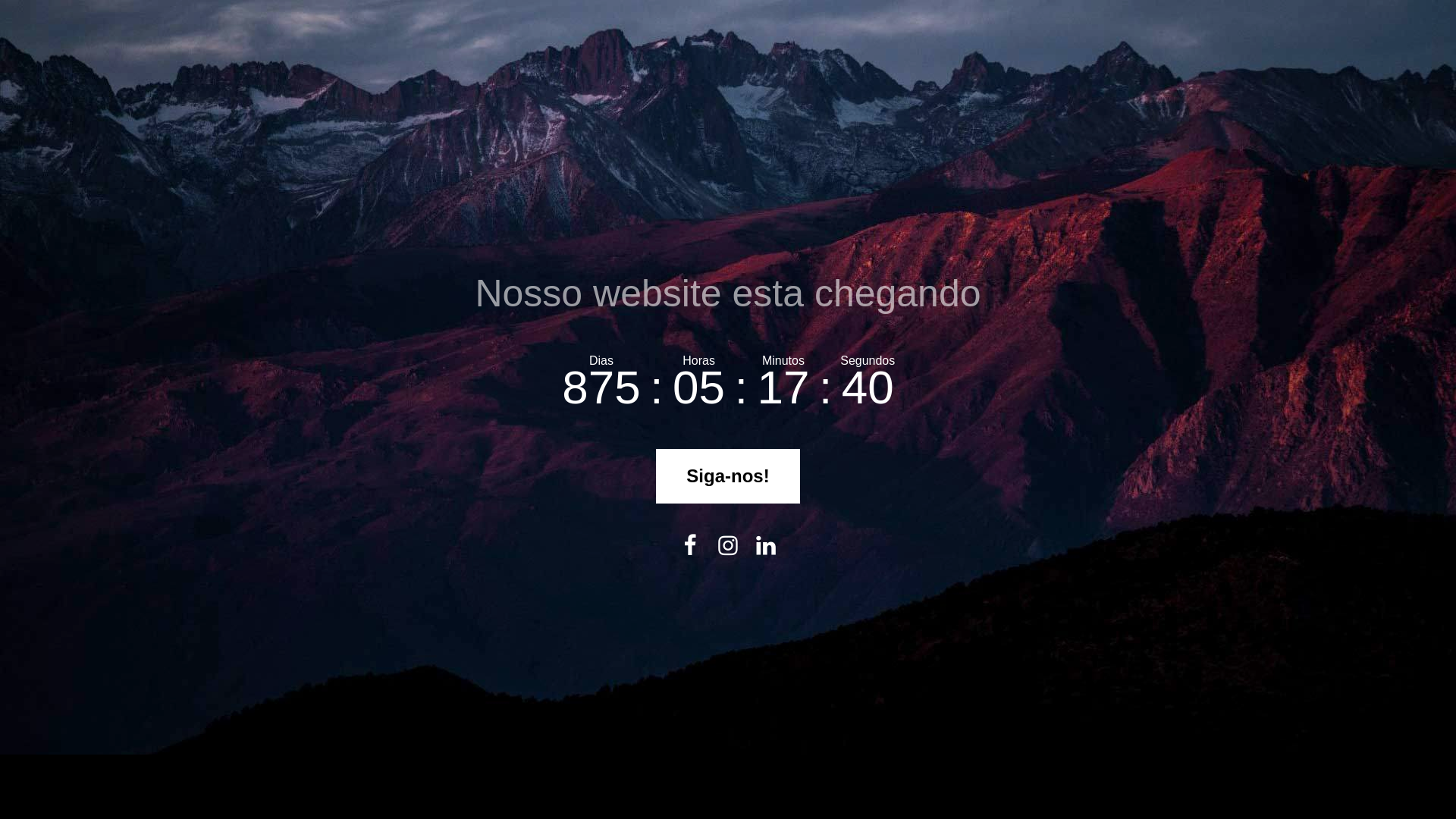 website screenshot of https://heia.co.ao/