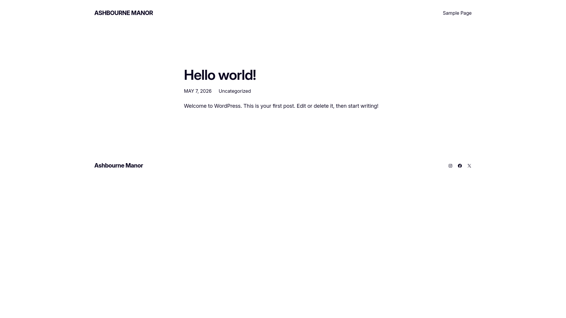 website screenshot of https://ashbournemanor.com/