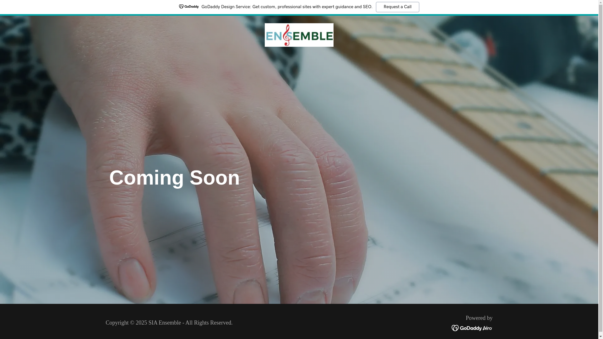 website screenshot of https://ensemble.lv/
