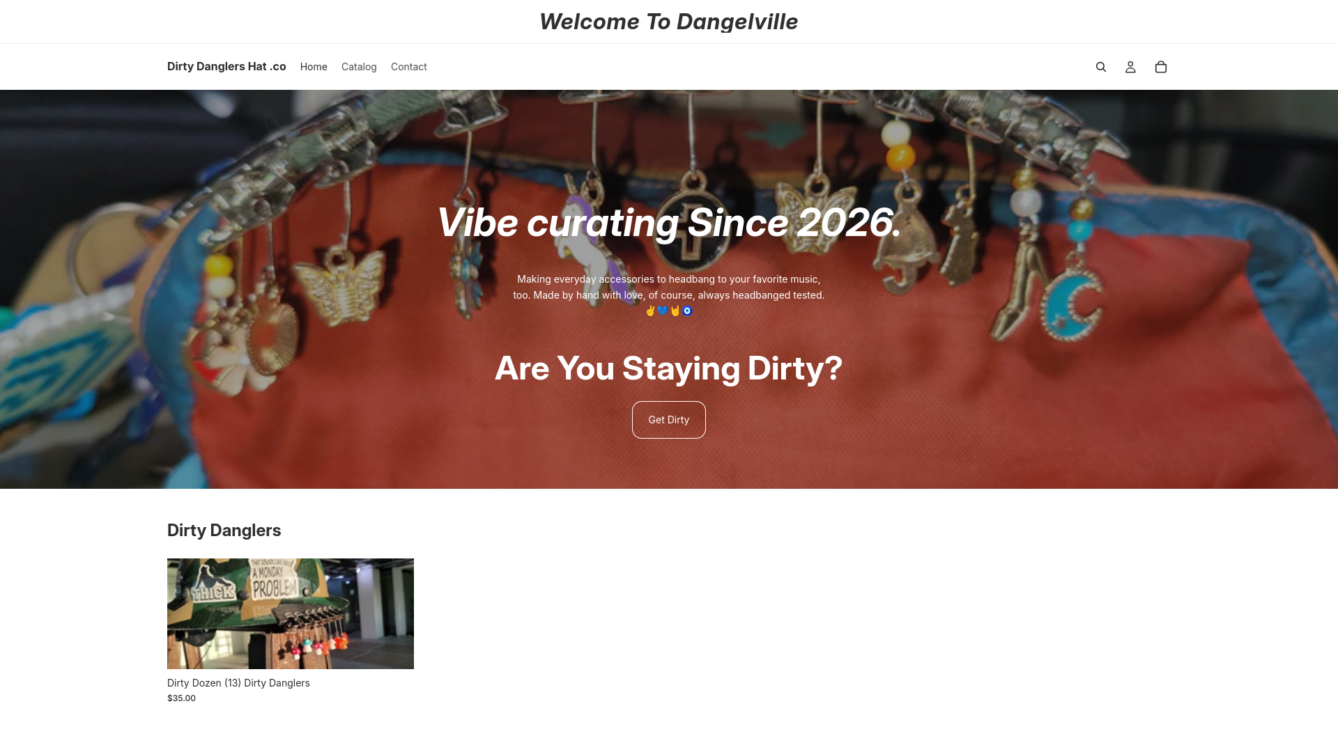 website screenshot of https://dirtydanglershatco.com/