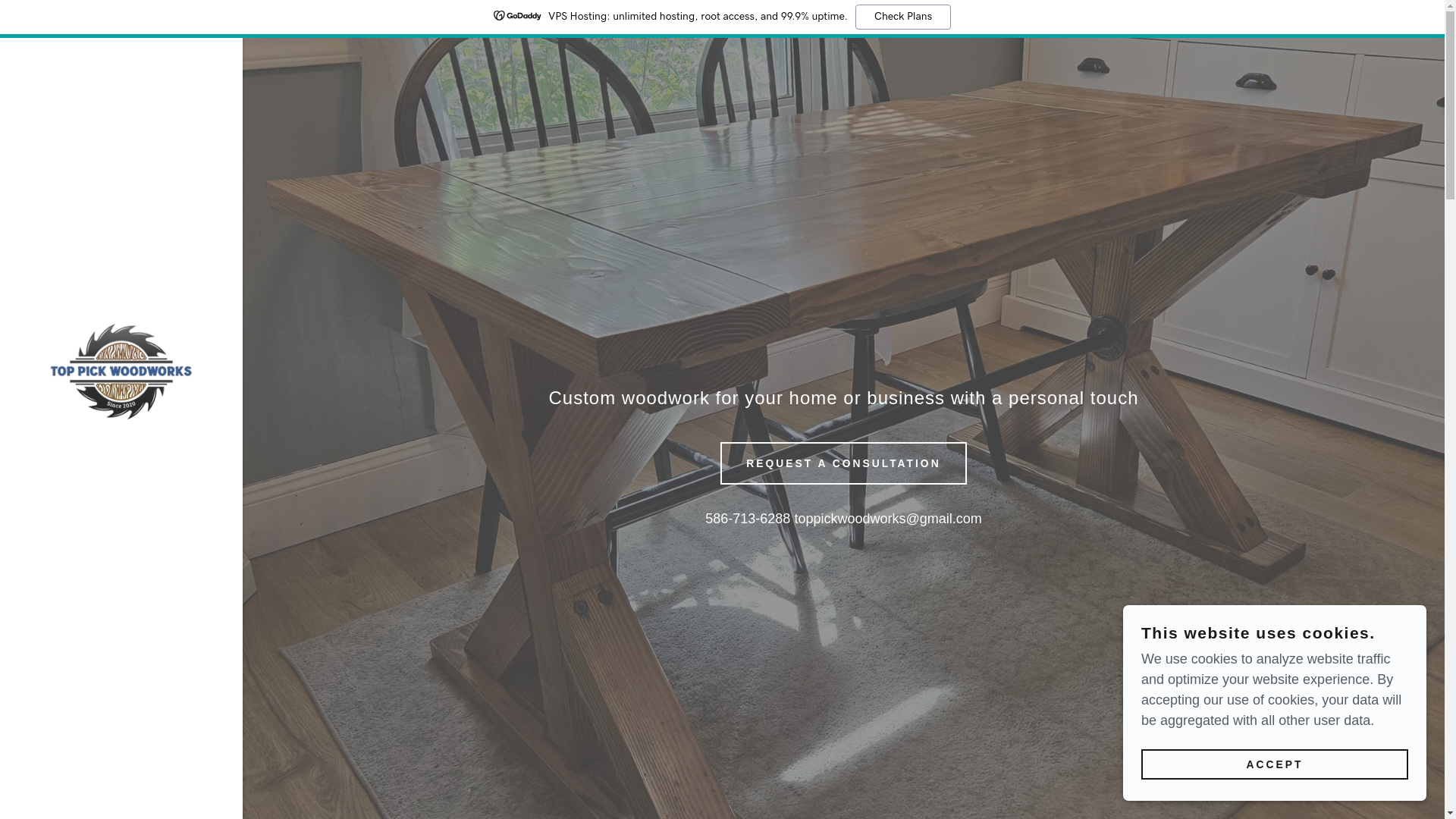 website screenshot of https://toppickwoodworks.com/