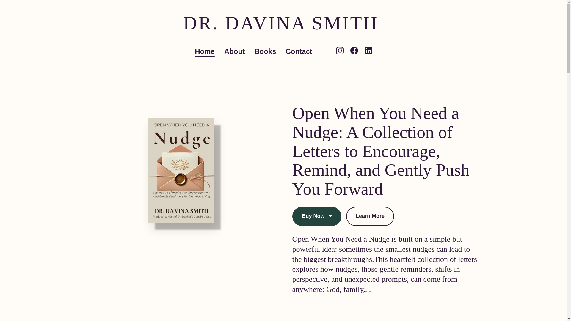 website screenshot of https://drdavinasmith.com/