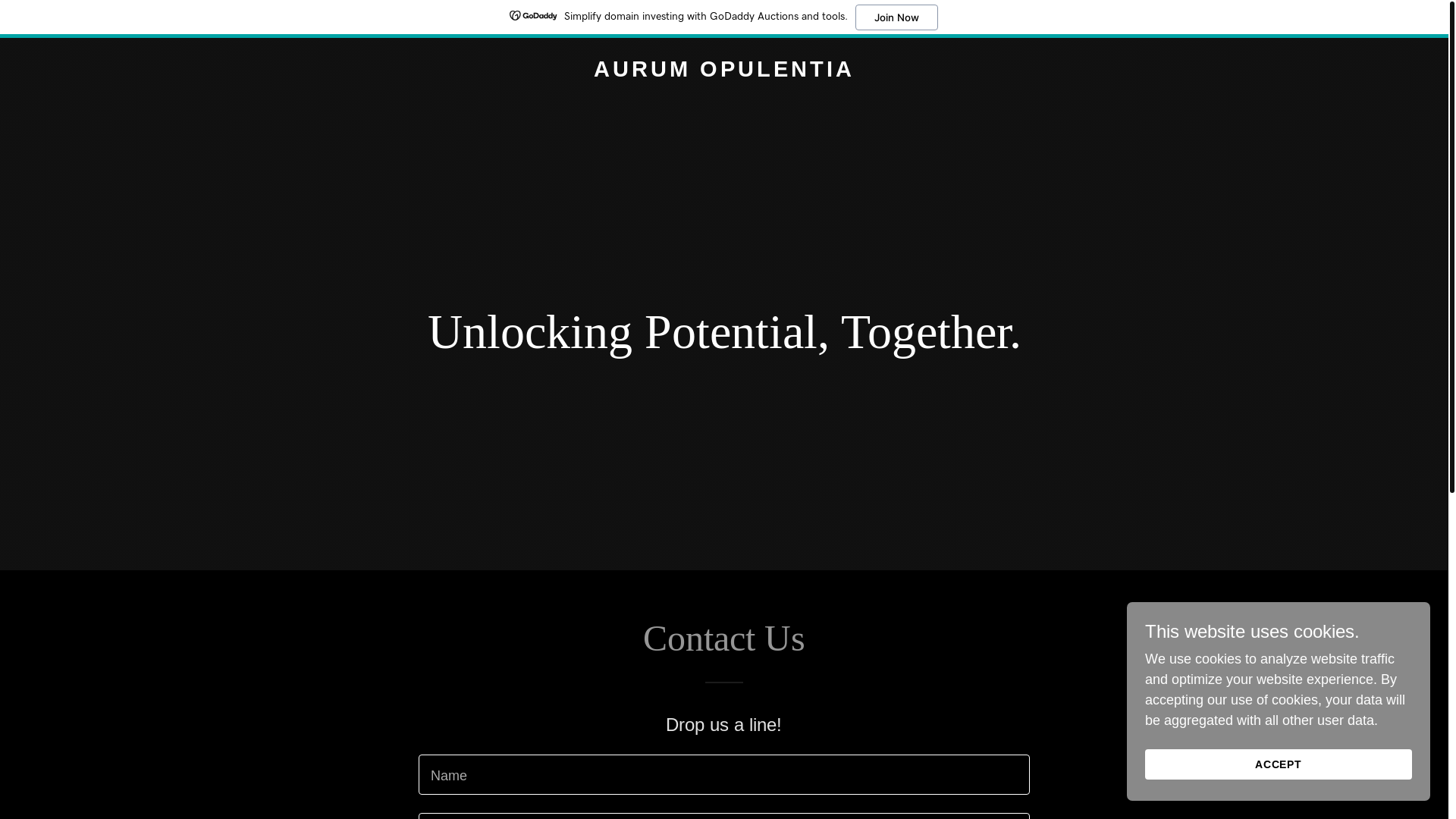 website screenshot of https://aurumopulentia.com/