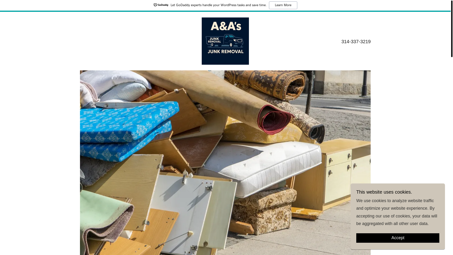 website screenshot of https://aasjunkremovalarnold.com/