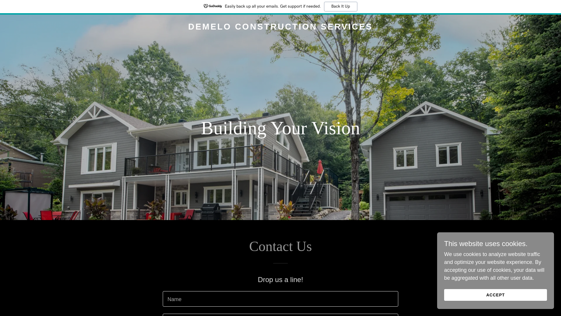 website screenshot of https://demeloconstructionservices.com