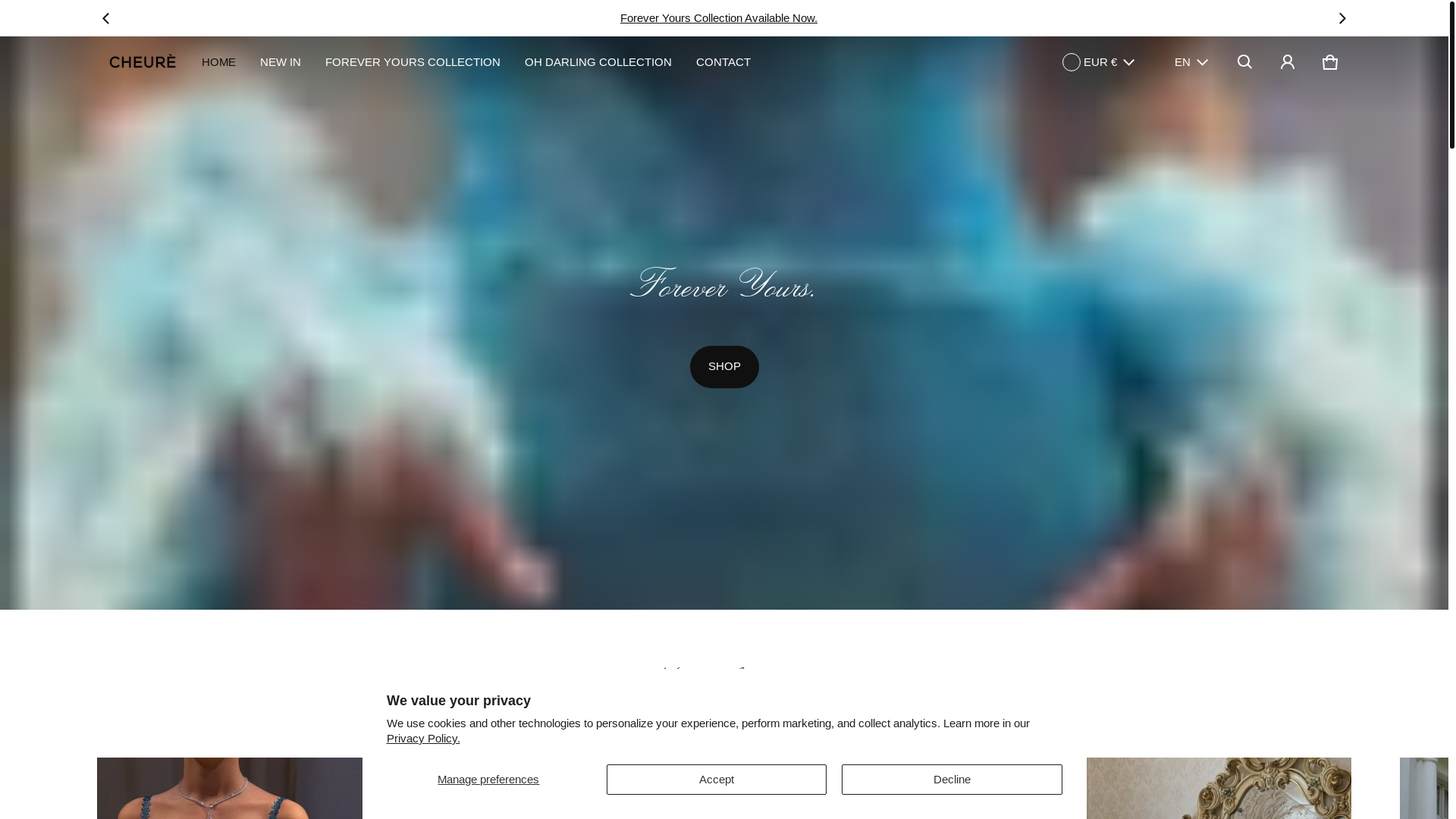 website screenshot of https://cortecouture.com/