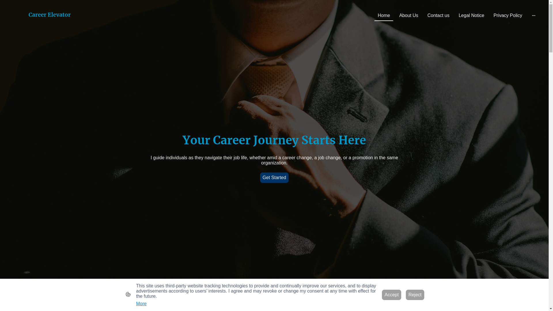 website screenshot of https://careerelevator.info/
