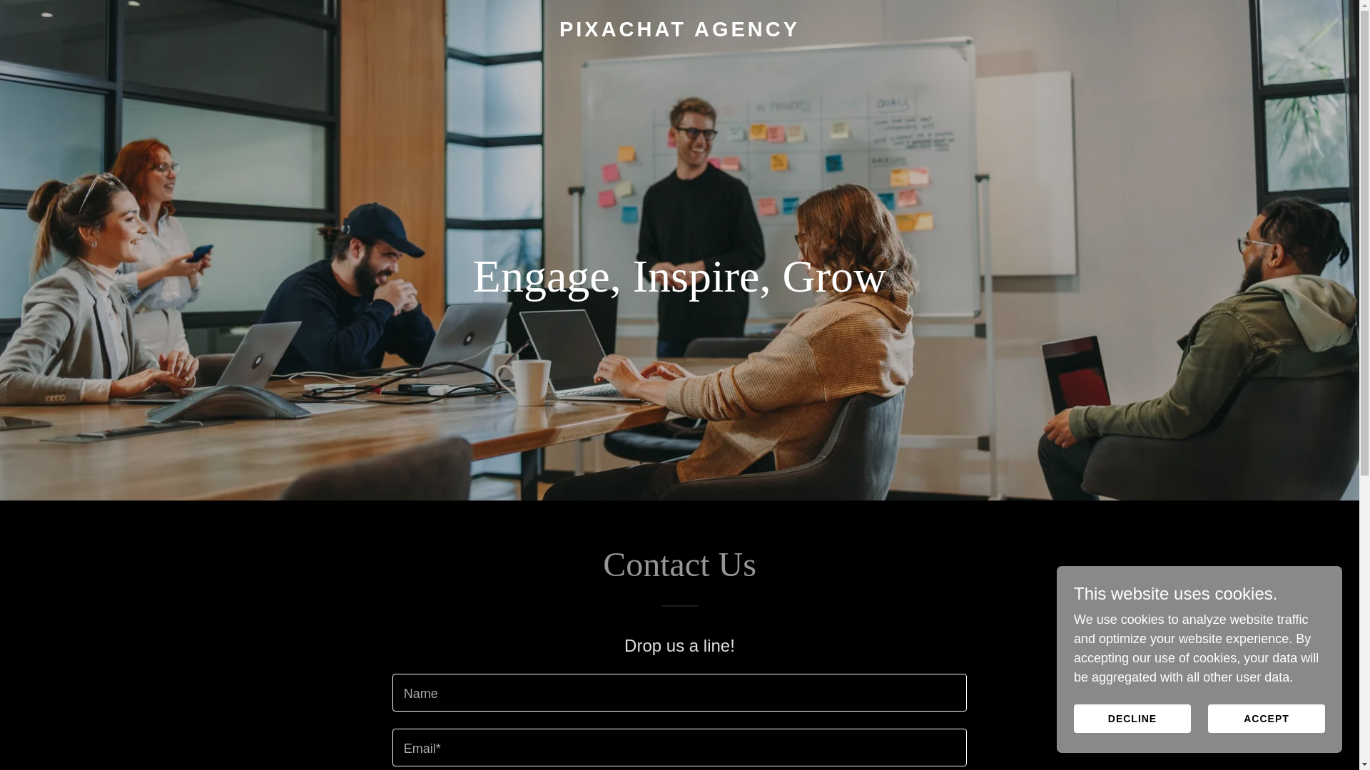 website screenshot of https://pixachat.agency/