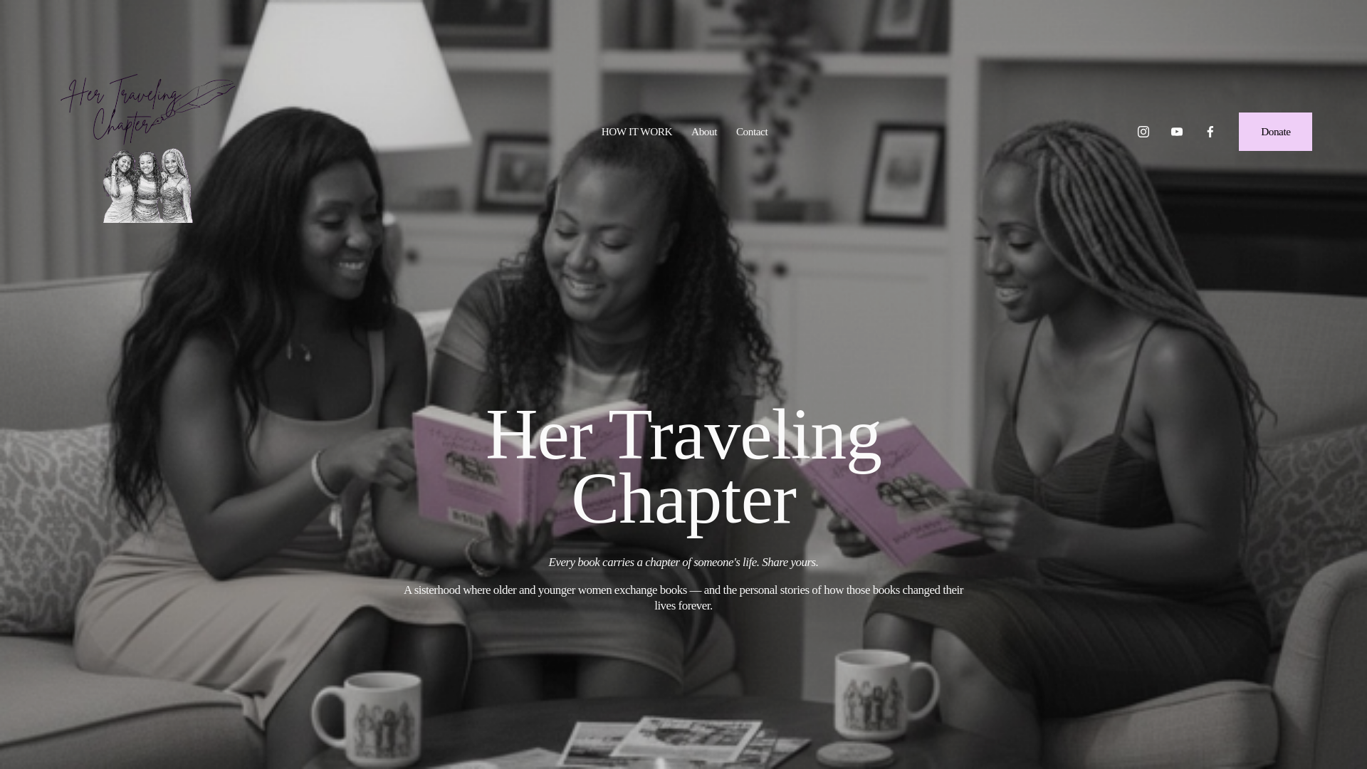 website screenshot of https://hertravelingchapter.com/