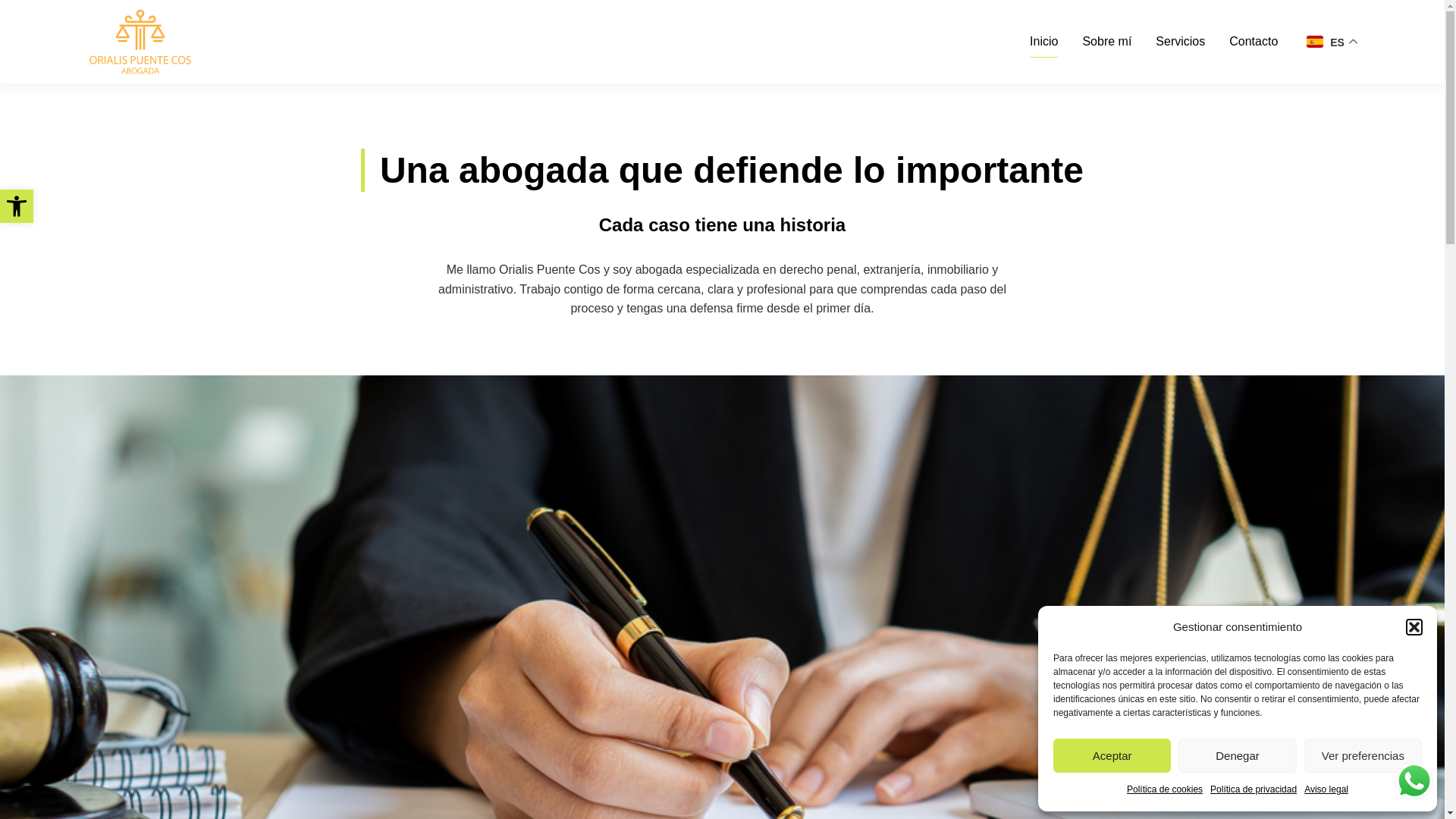 website screenshot of https://puentecosabogados.com/