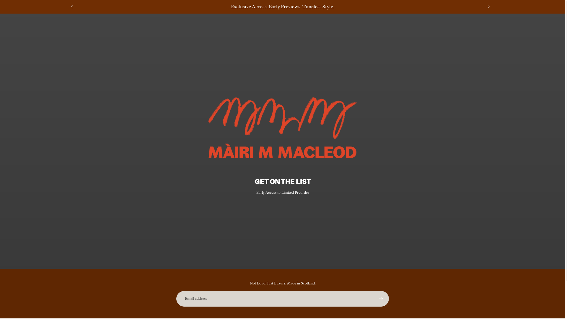 website screenshot of https://mairimmacleod.com/