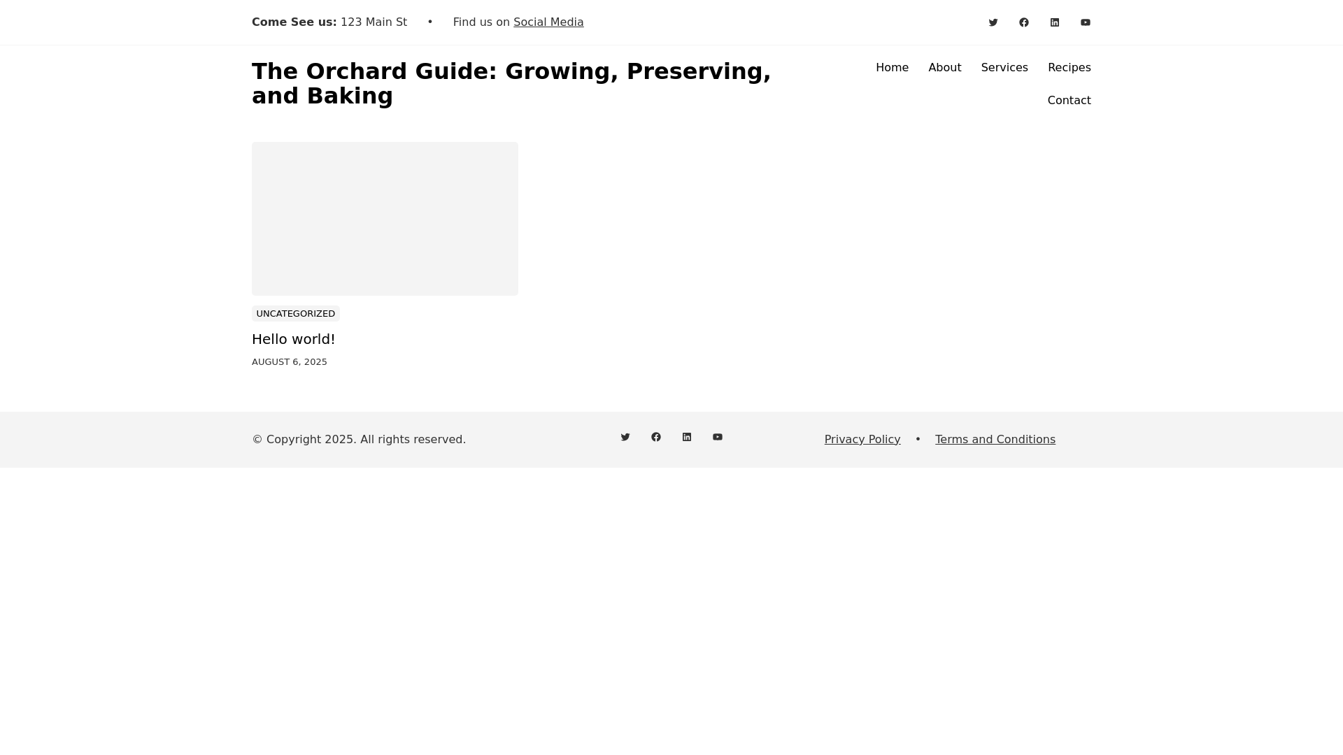 website screenshot of https://fruitandflourblog.com/