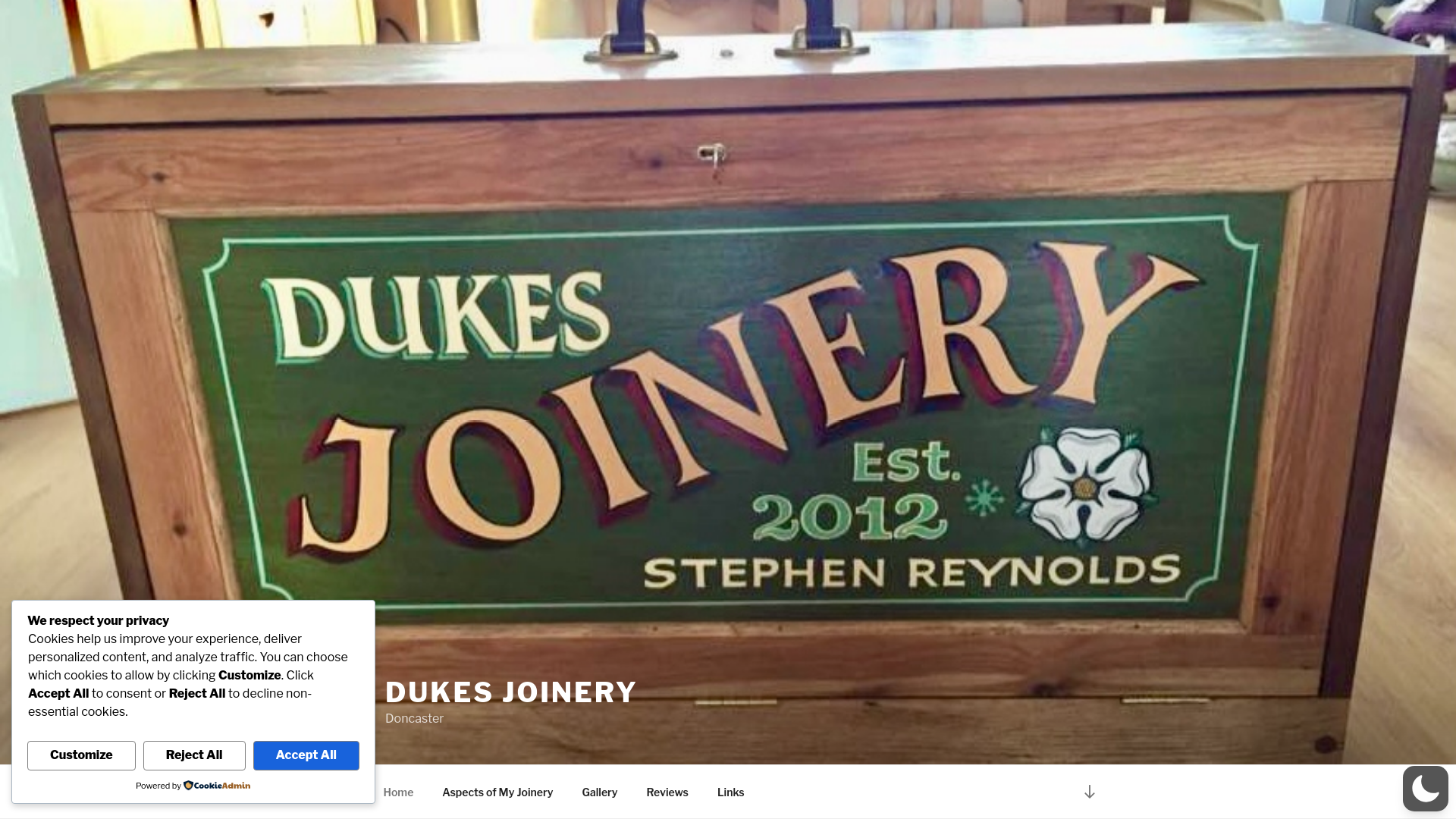 website screenshot of https://dukesjoinery.co.uk
