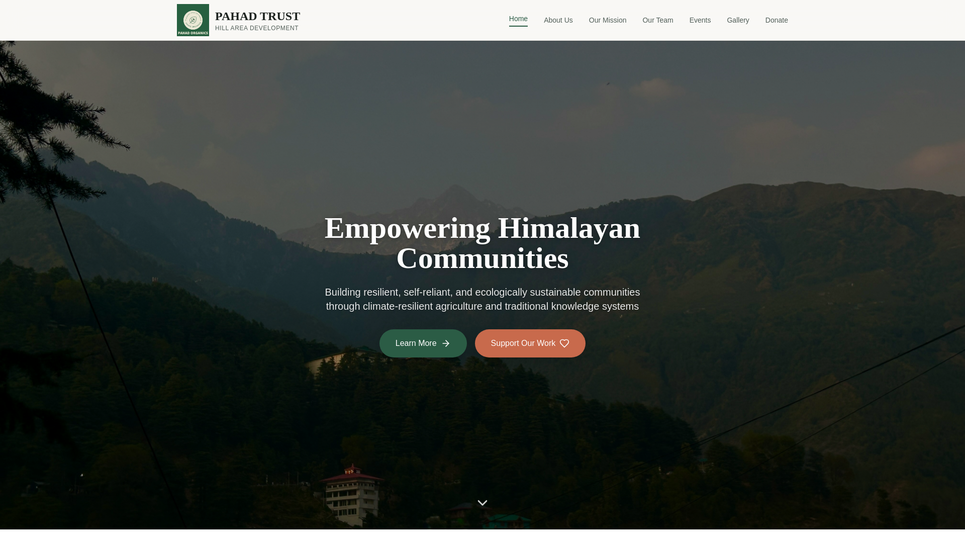 website screenshot of https://pahadtrust.org